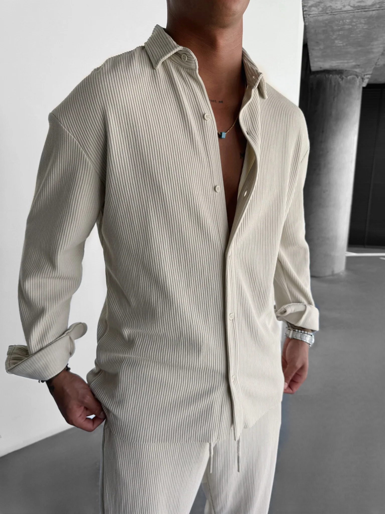 Oversize Cord Shirt - Beige - Image 2
