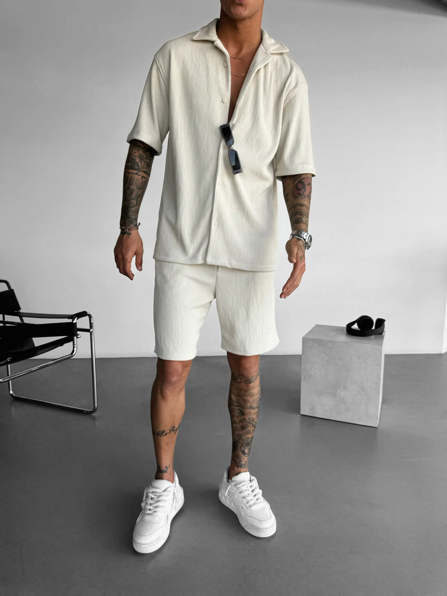 Oversize Cord Shirt - Beige - Image 2