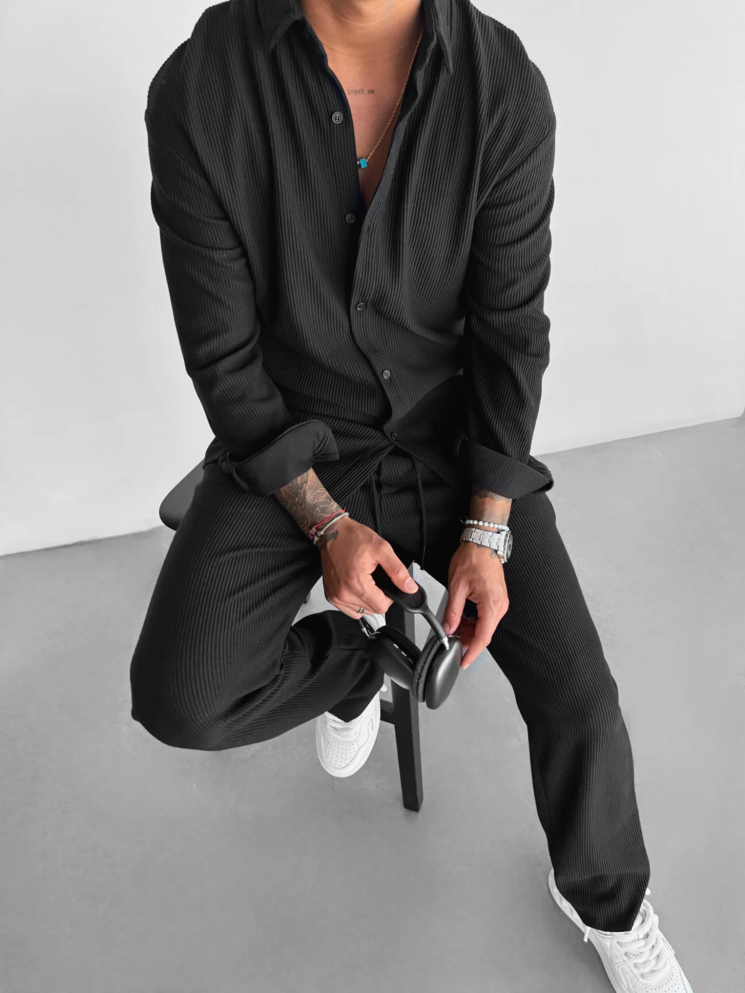 Oversize Cord Shirt - Black - Image 5
