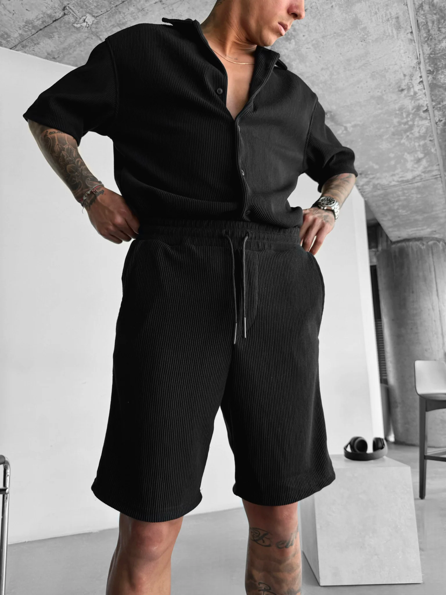 Oversize Cord Shirt - Black - Image 3