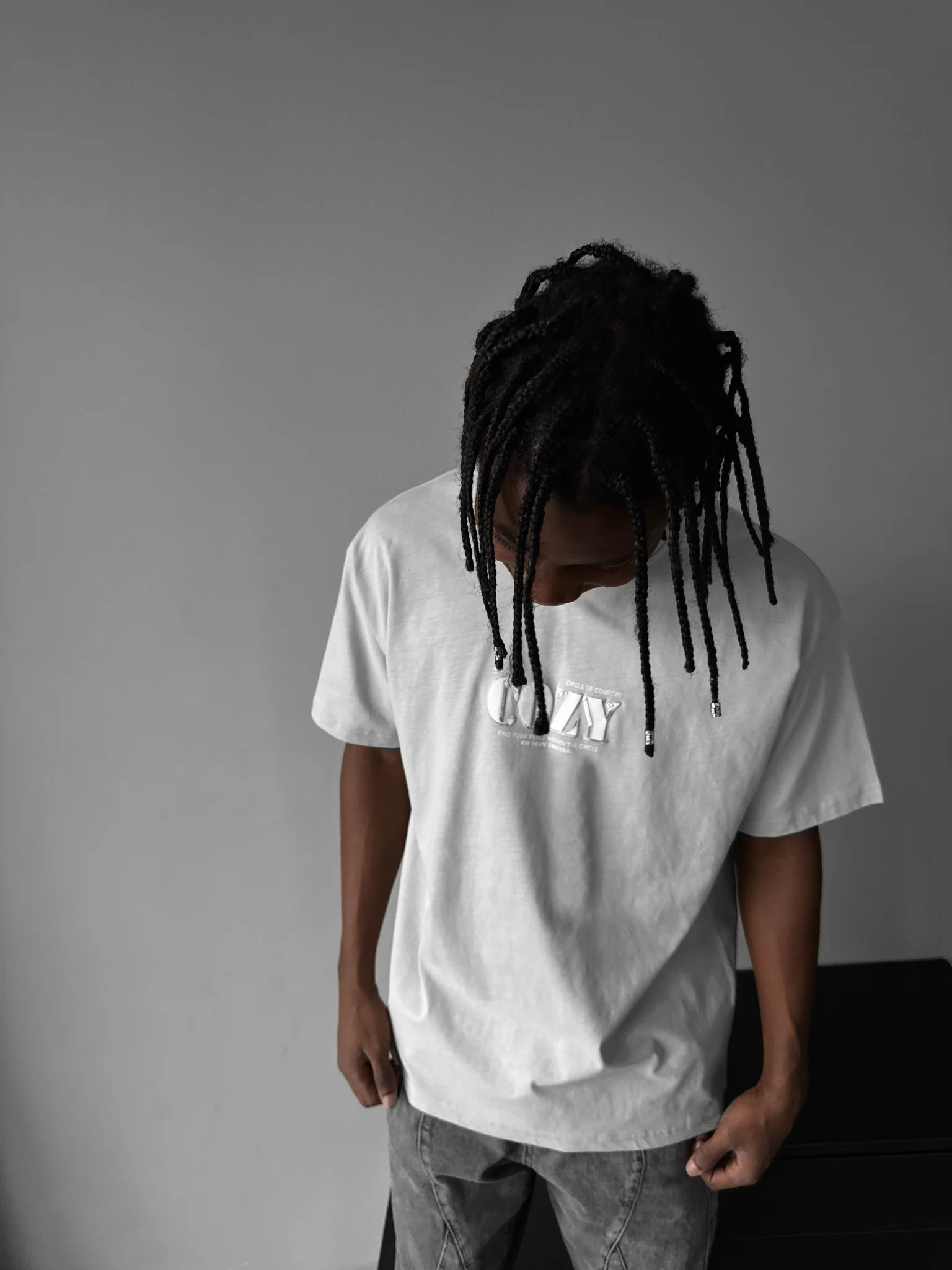 Oversize 'Cozy' T-Shirt - Grey - Image 3