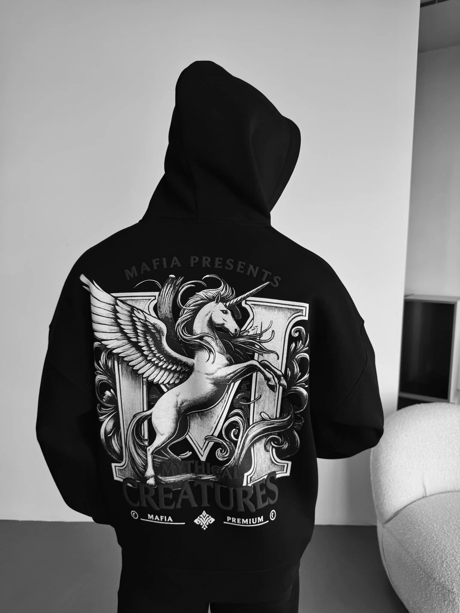 Oversize Creatures Hoodie - Black - Image 4