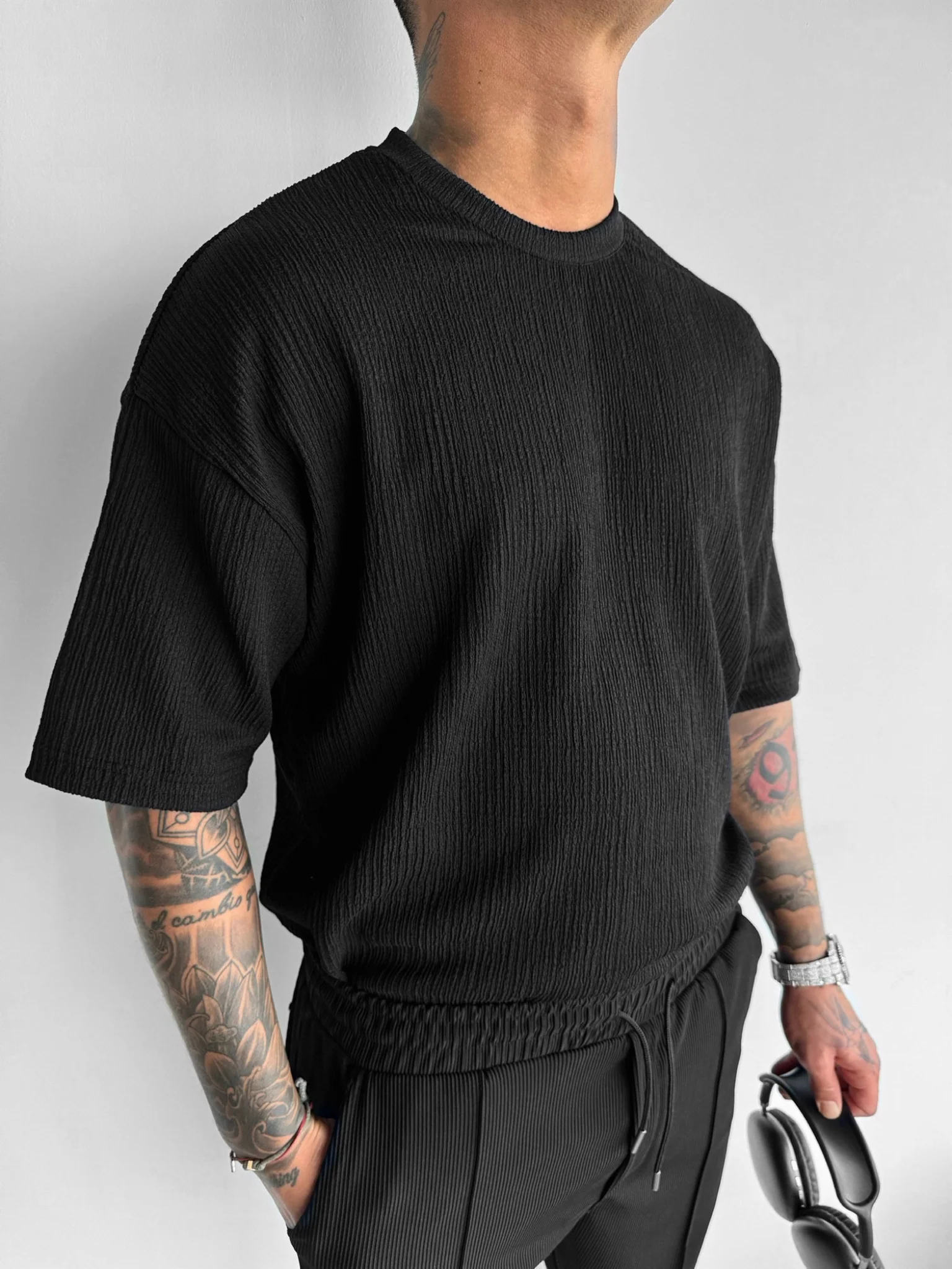 Oversize Crepe T-Shirts - Black - Image 3
