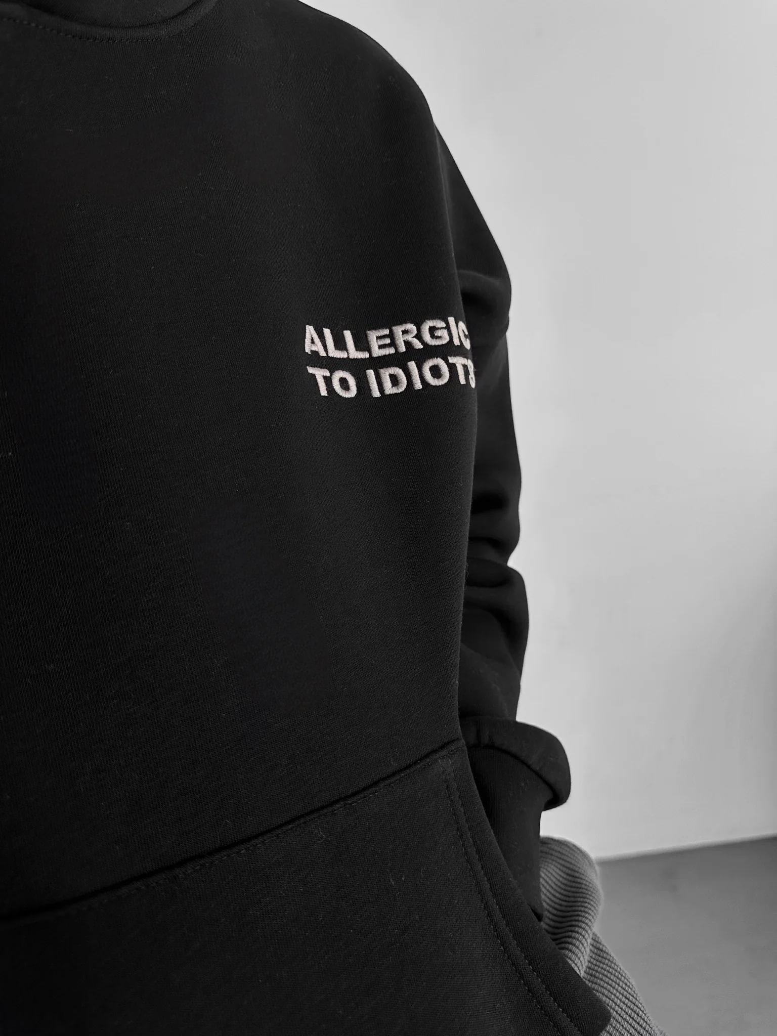 Oversize Detailed Allergic Hoodie - Black - Image 4