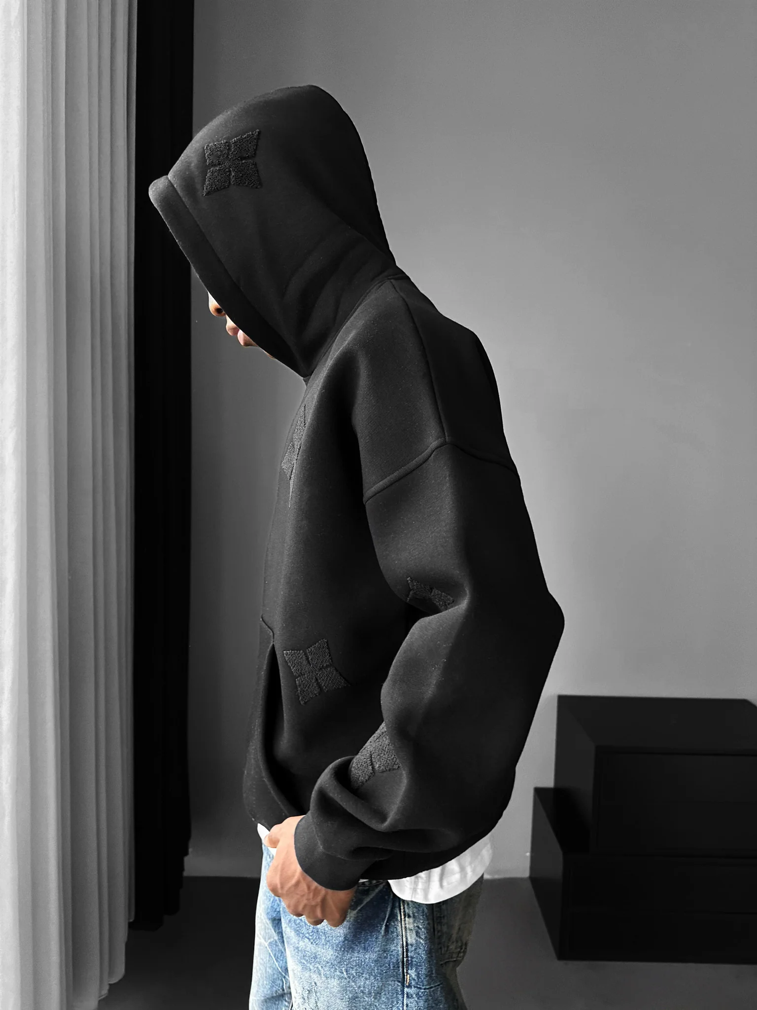 Oversize Detailed Hoodie - Black - Image 3
