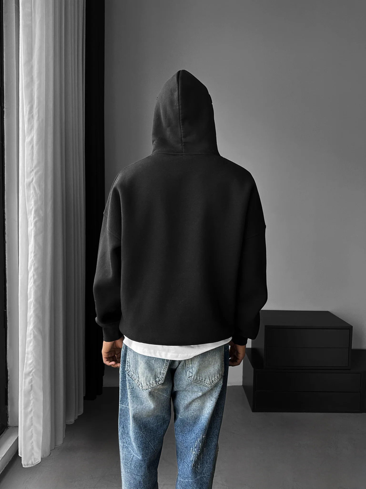 Oversize Detailed Hoodie - Black - Image 4