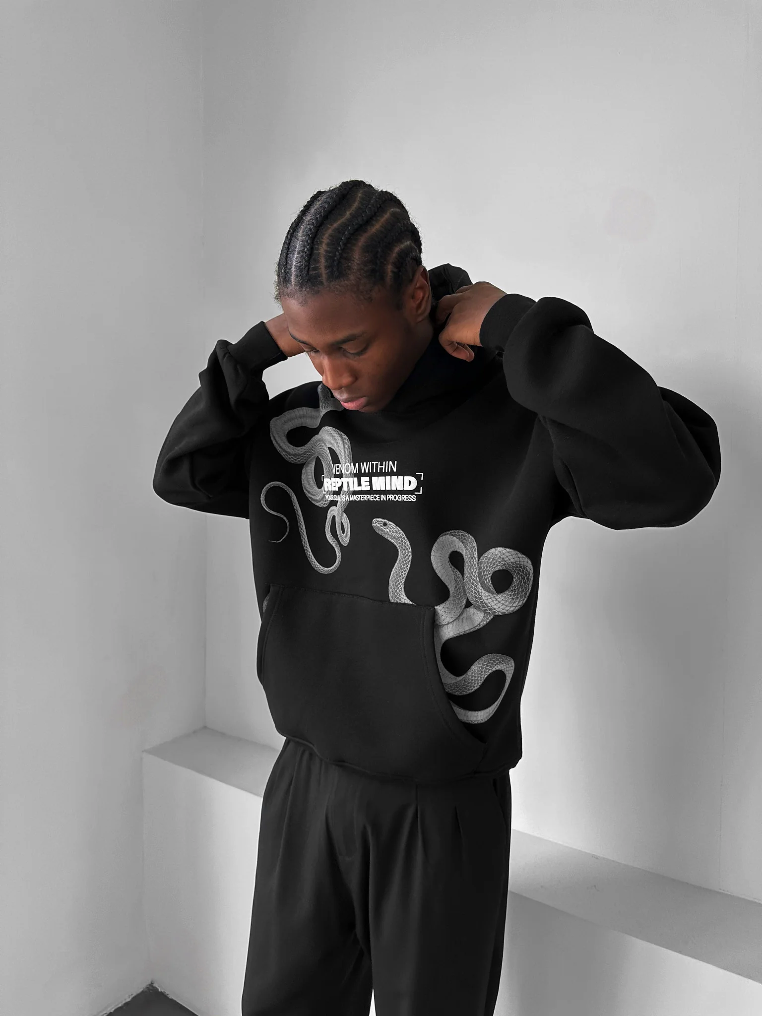 Oversize Detailed Snake Hoodie - Black - Image 3