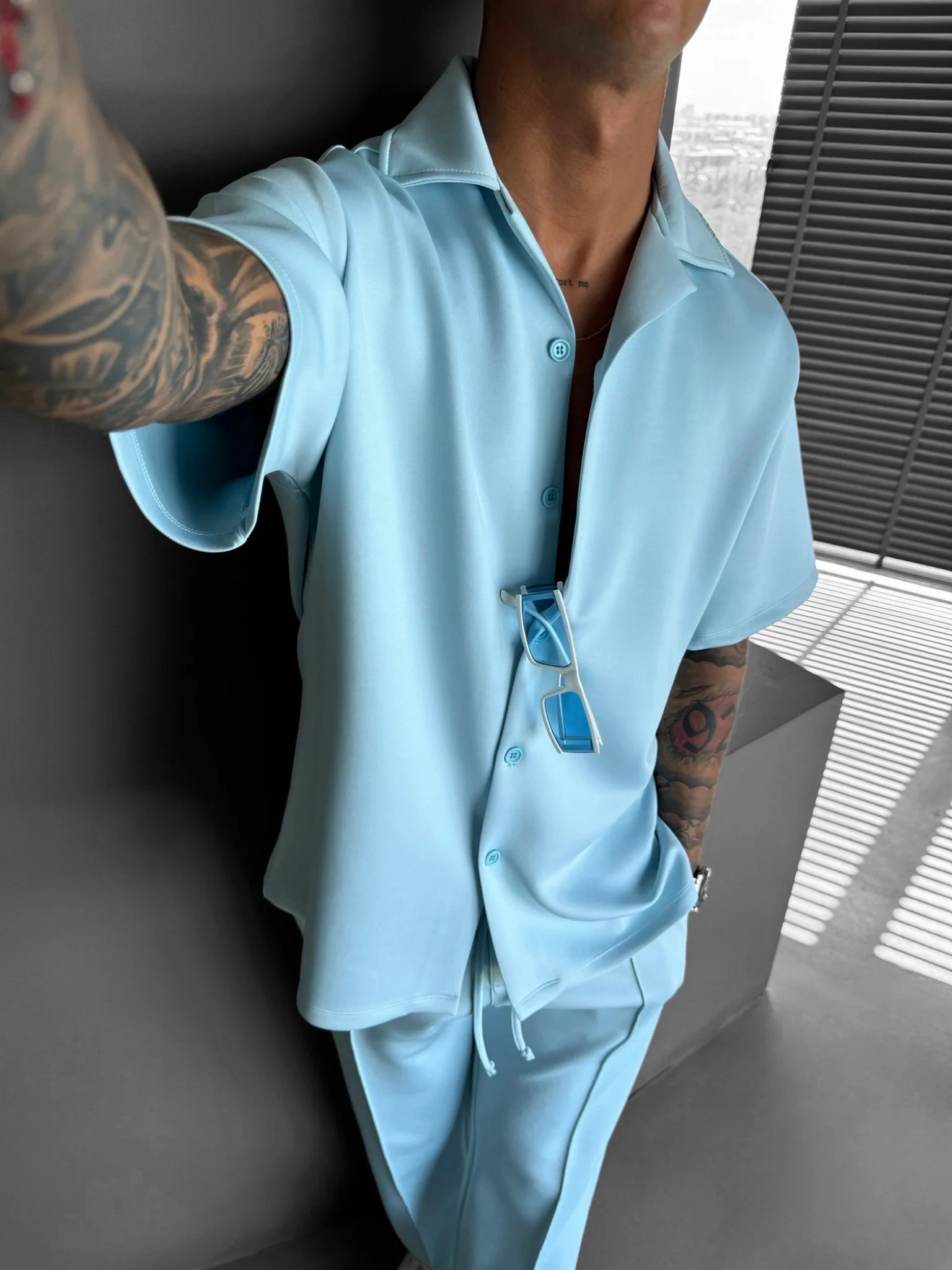 Oversize Diver Shirt - Baby Blue - Image 7