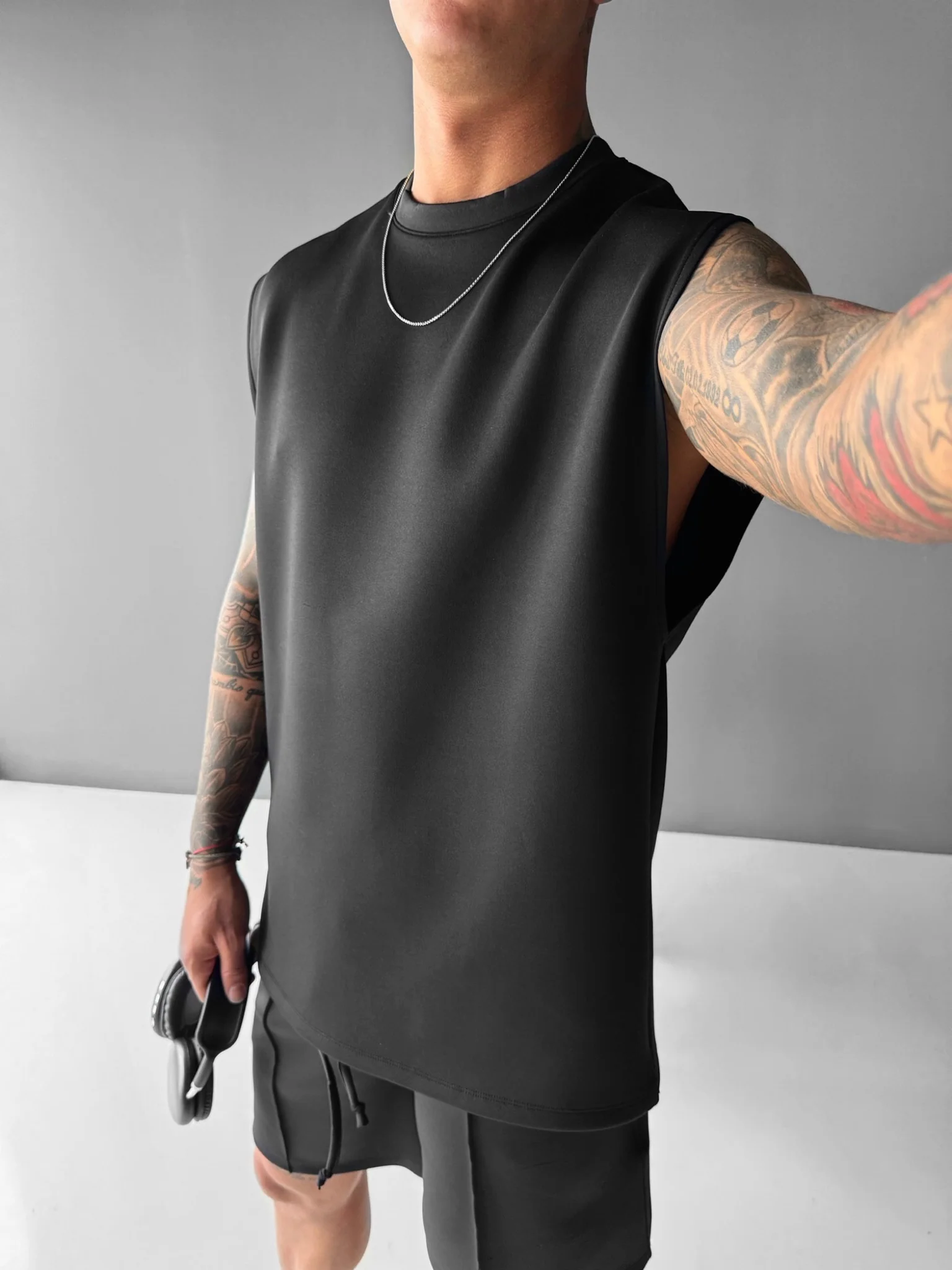 Oversize Diver Tanktop - Black - Image 3