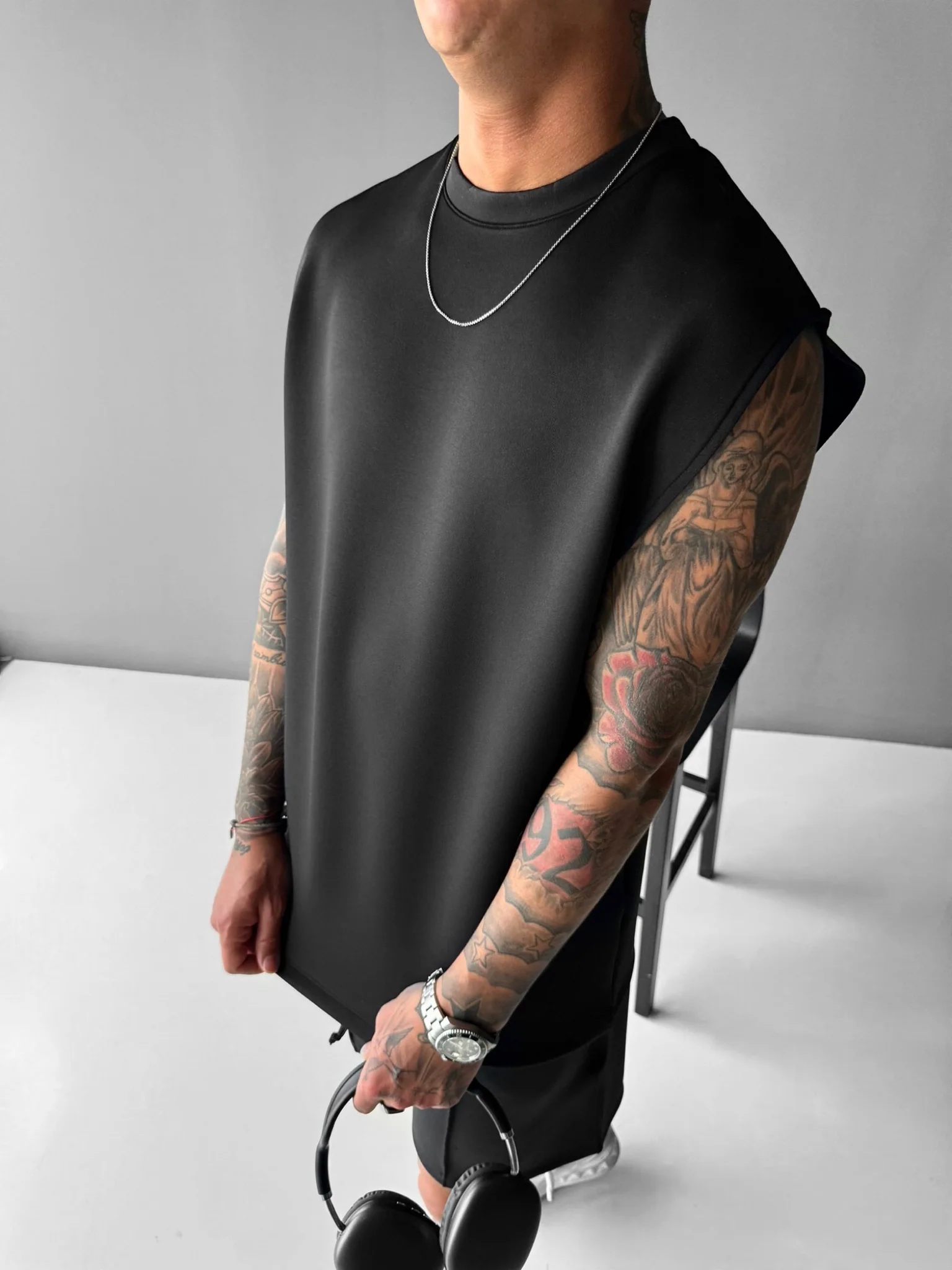 Oversize Diver Tanktop - Black - Image 4