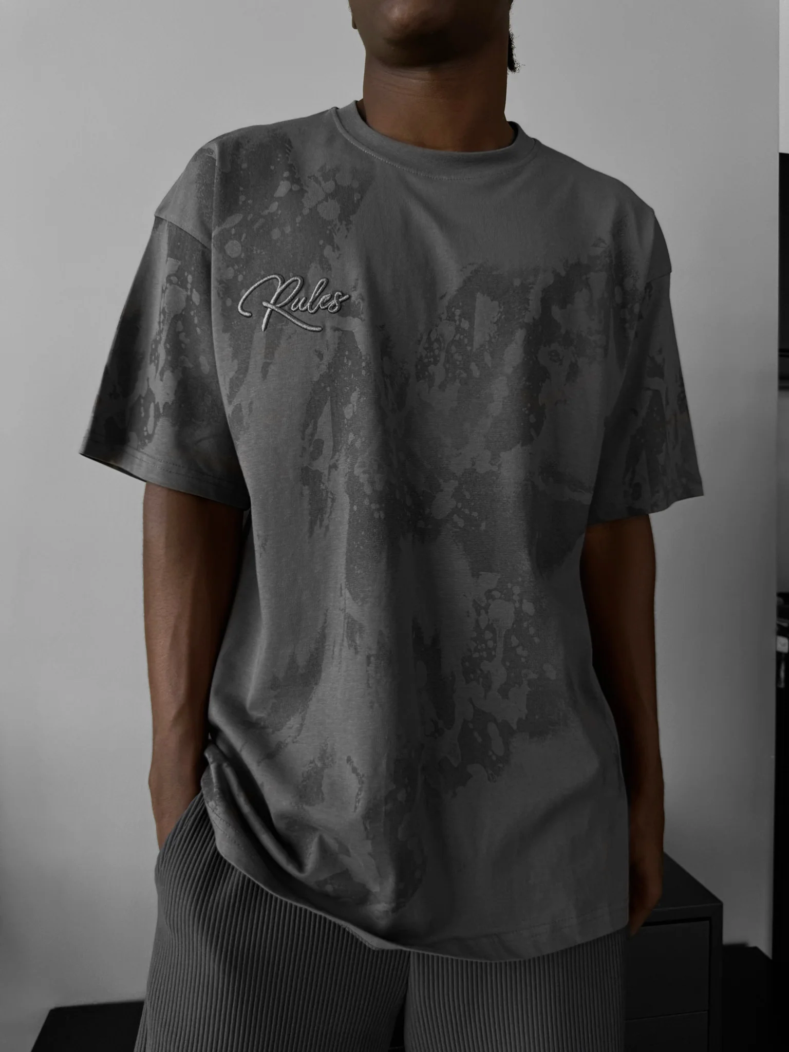 Oversize 'don’t waist it' T-Shirt - Anthracite - Image 2