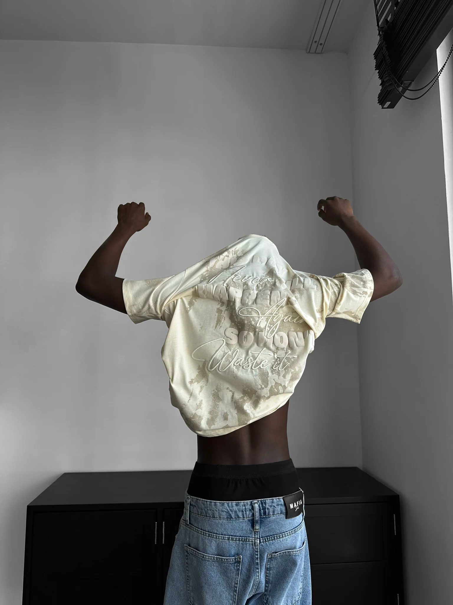Oversize 'donât waist it' T-Shirt - Antique White - Image 2