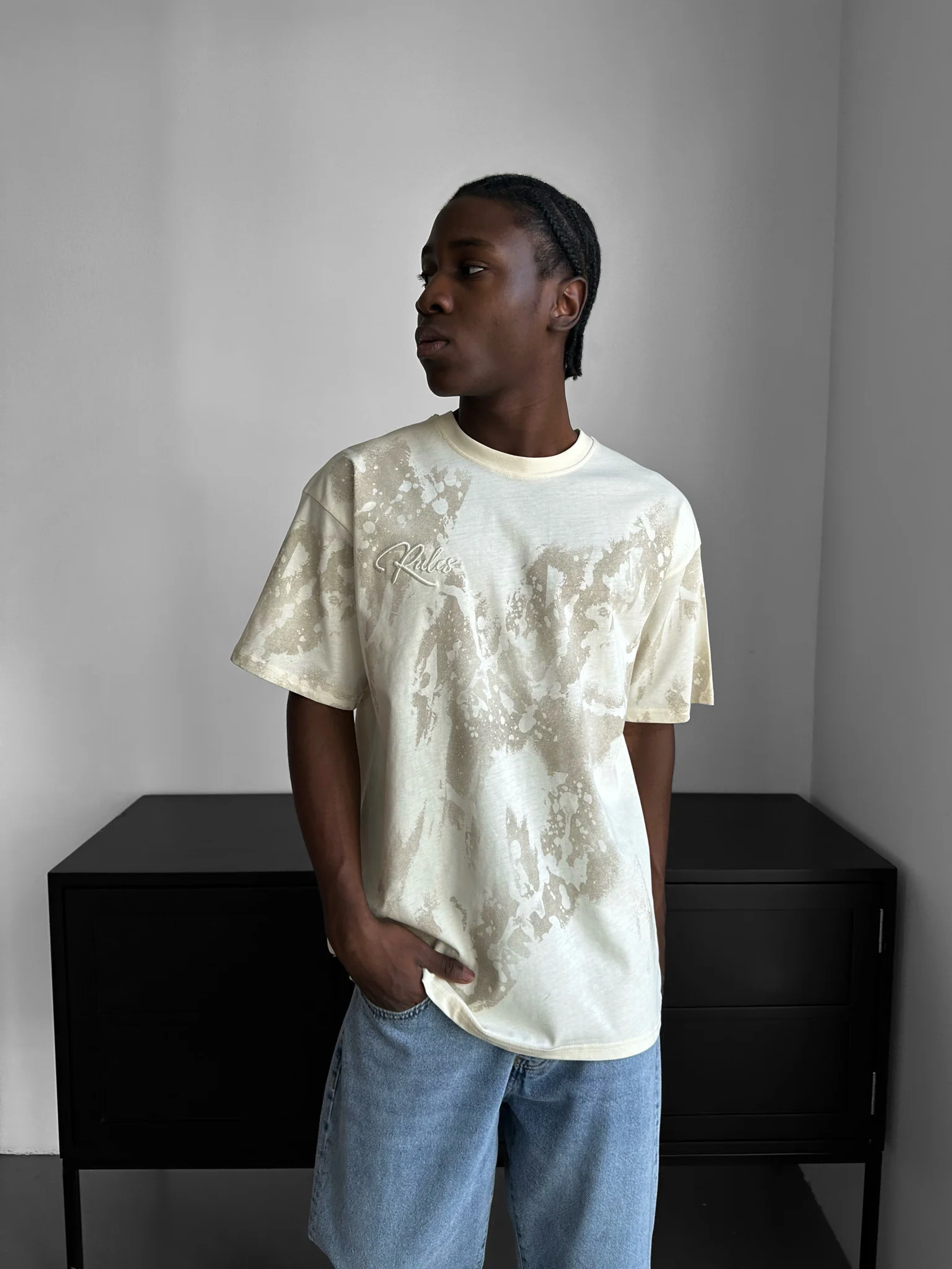 Oversize 'donât waist it' T-Shirt - Antique White - Image 4
