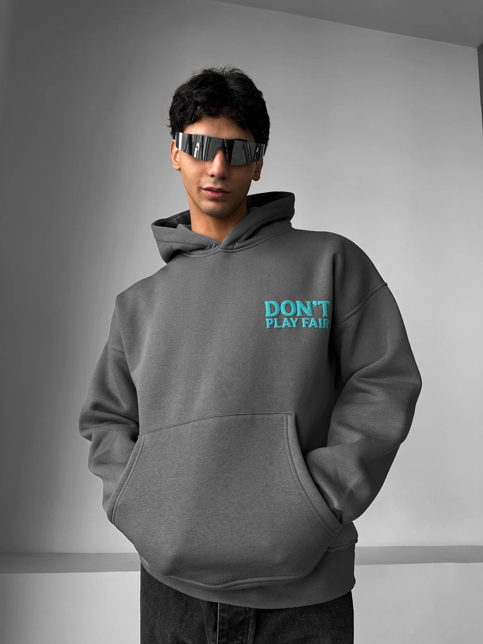 Oversize Don't Play Fair Hoodie - Anthracite - Image 4