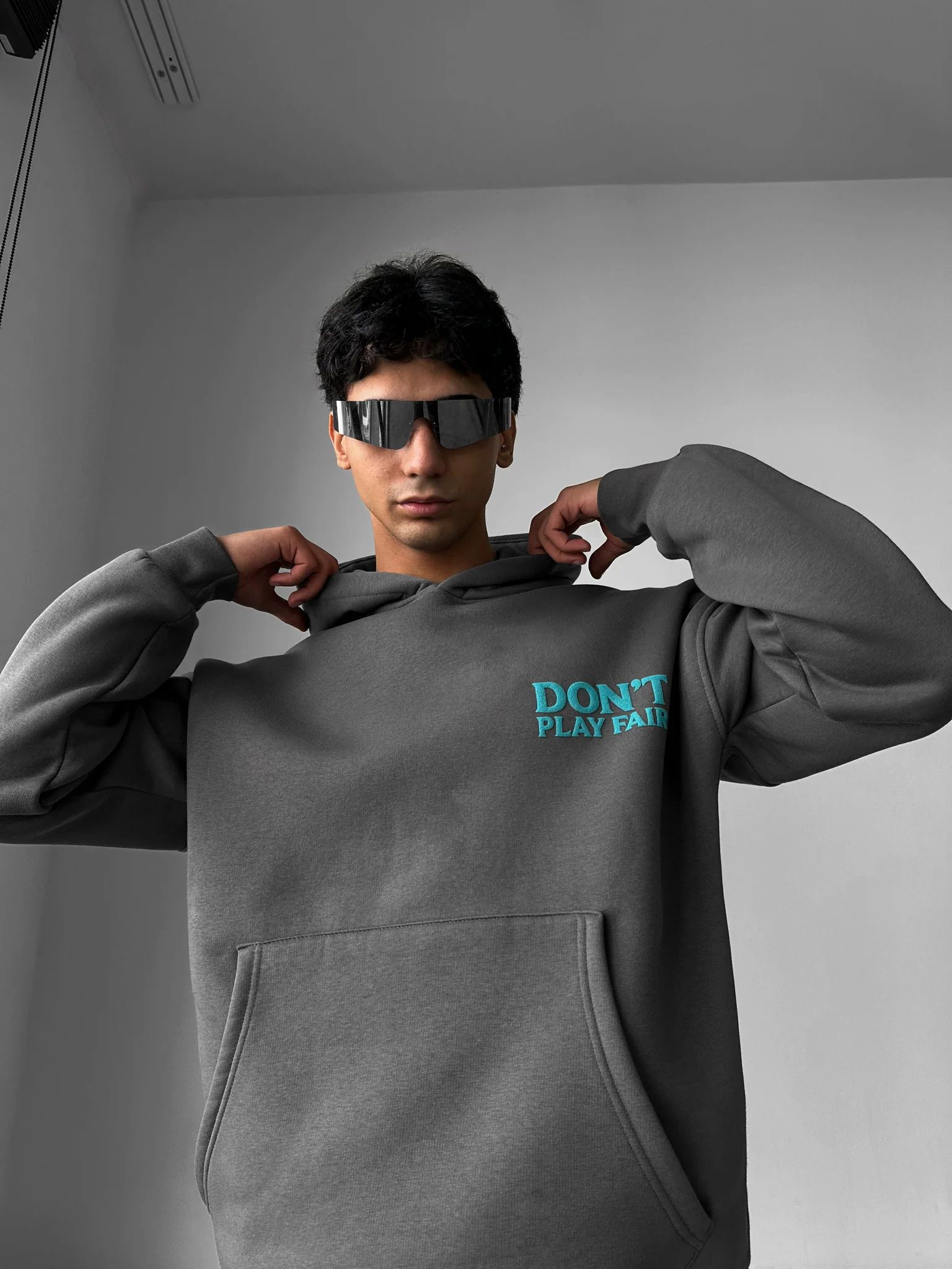 Oversize Don't Play Fair Hoodie - Anthracite - Image 5