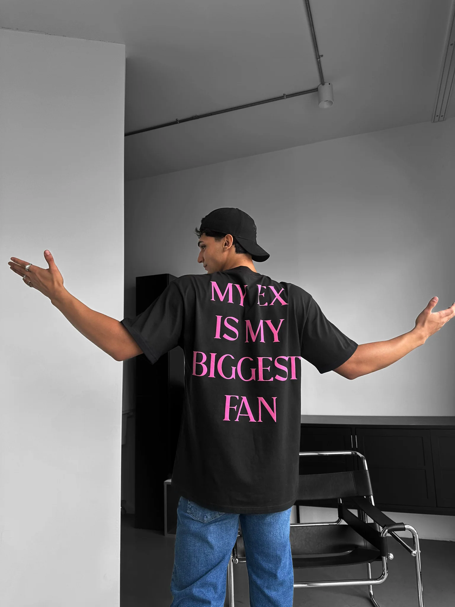 Oversize "EX" T-Shirt - Black and Lila - Image 2