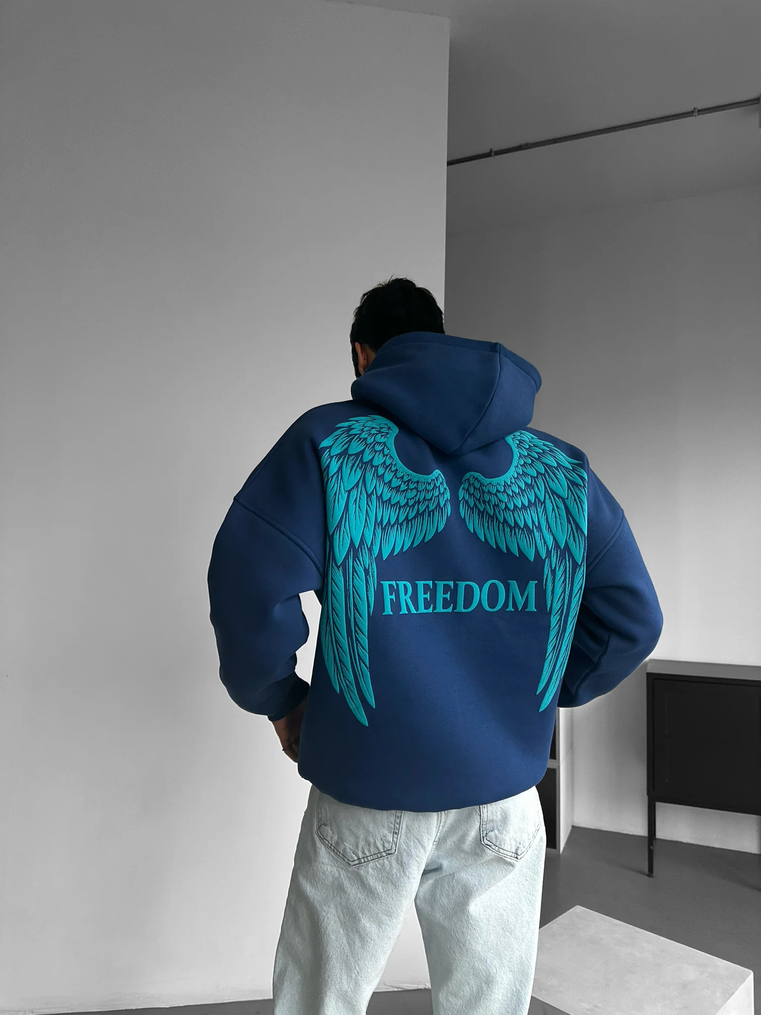 Oversize Freedom Hoodie - Navy Peony - Image 4