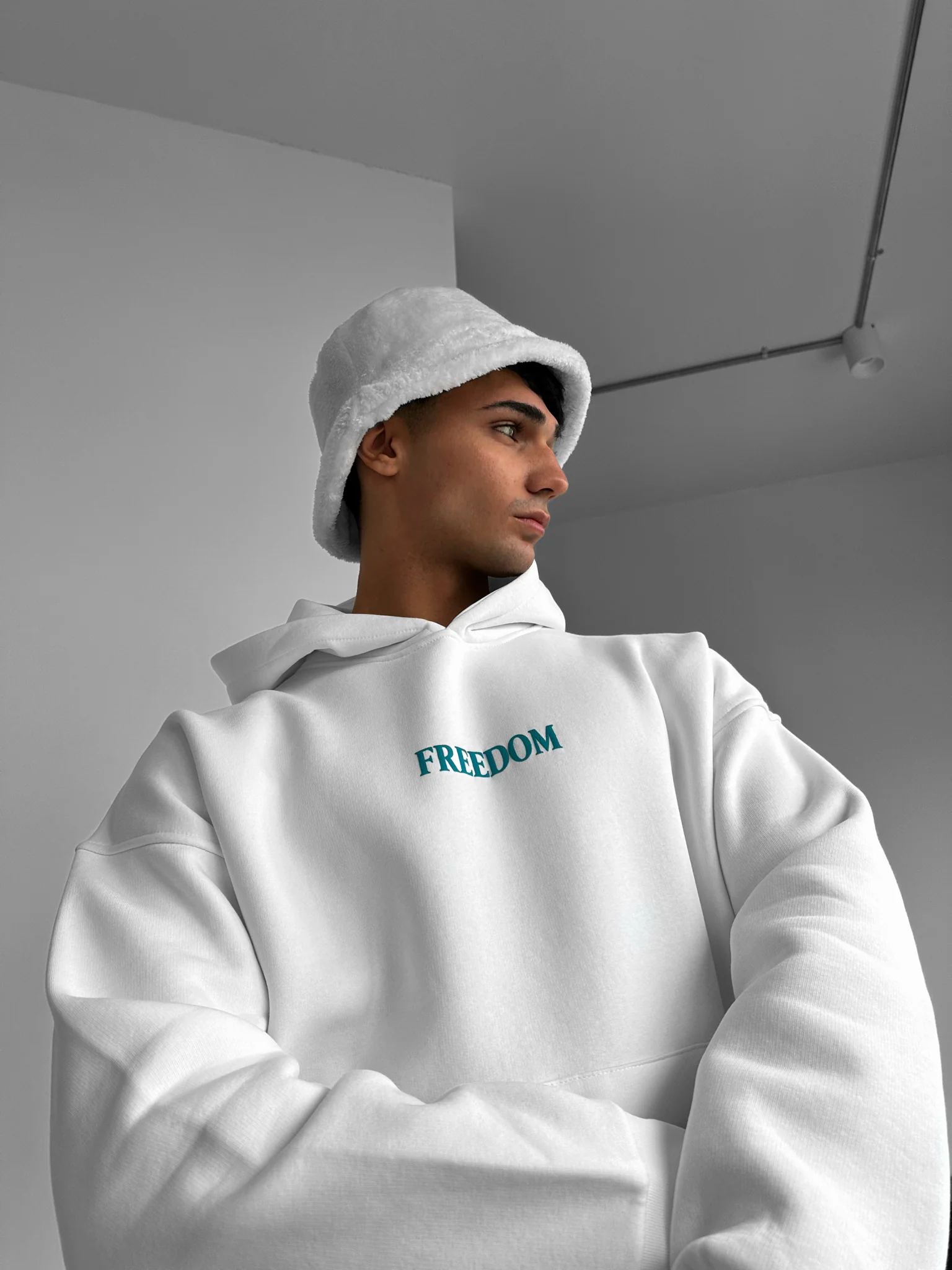 Oversize Freedom Hoodie - White - Image 3