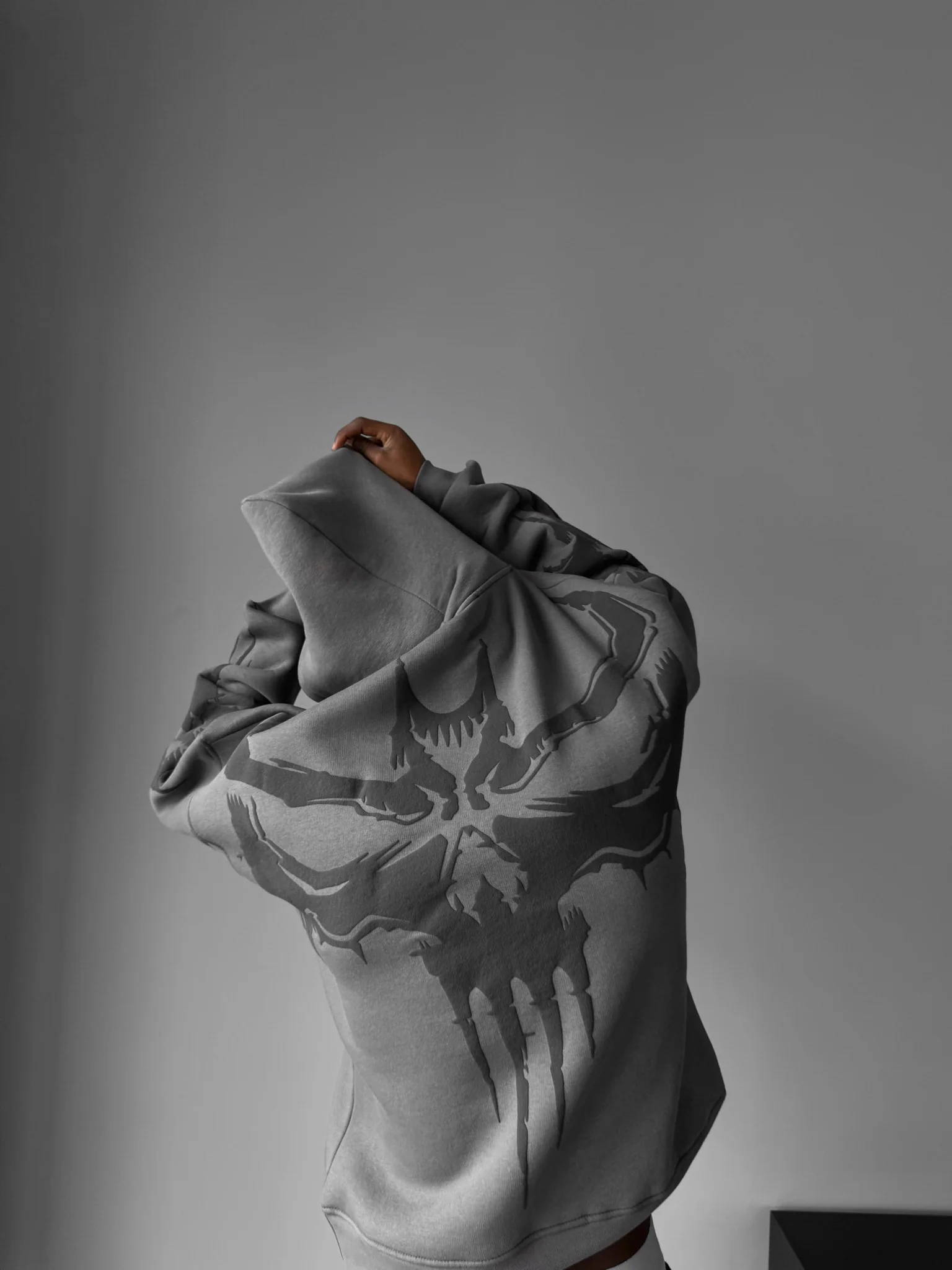 Oversize Ghost Hoodie - Anthracite - Image 4