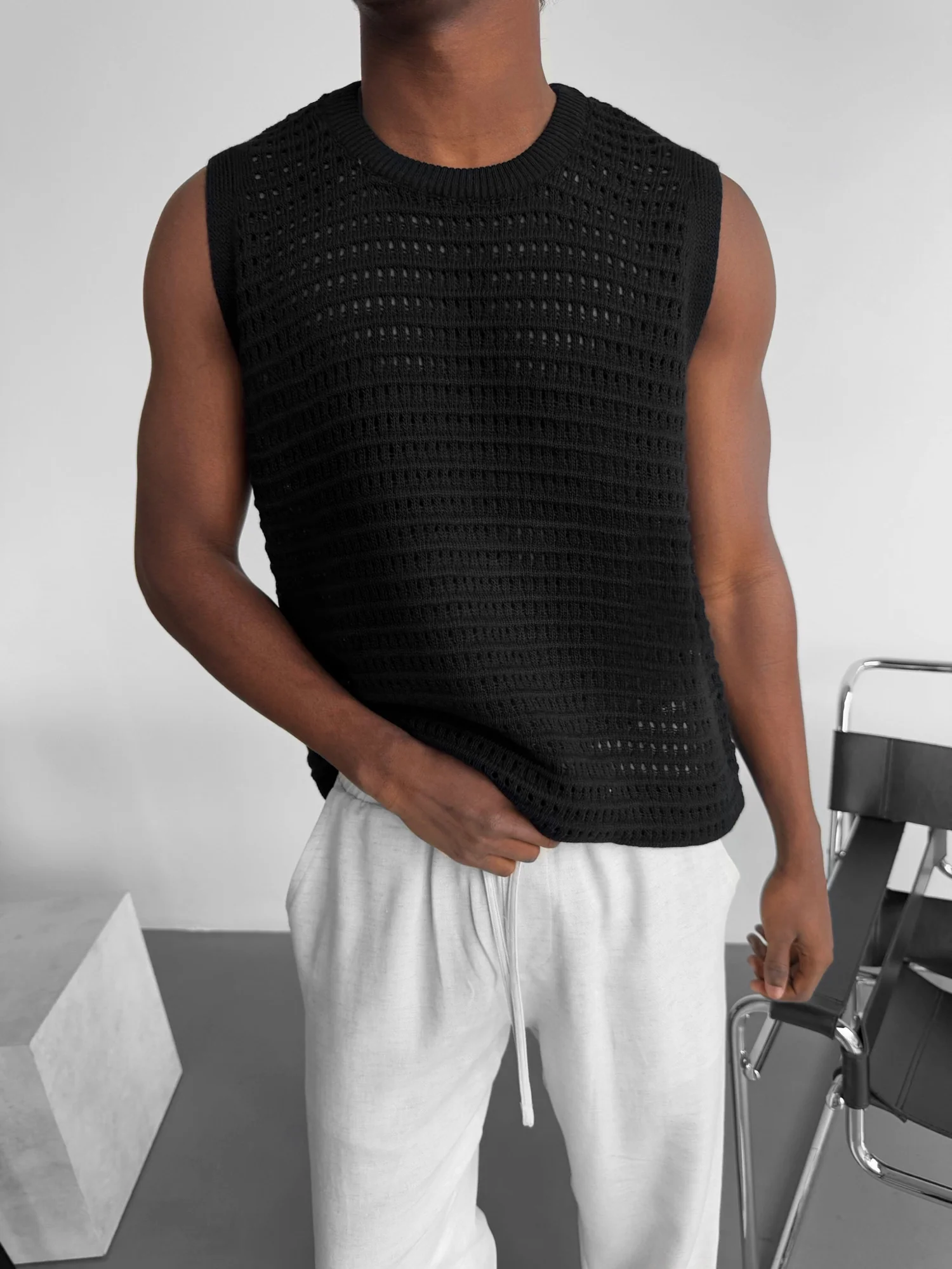 Oversize Grid Tanktop - Black - Image 2