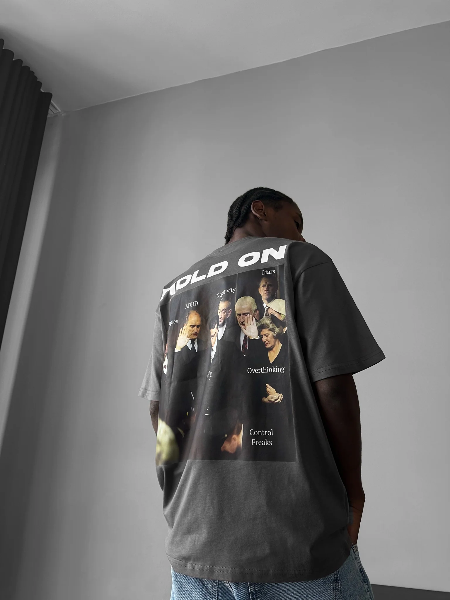 Oversize "Hold On" T-Shirt - Anthracite - Image 3