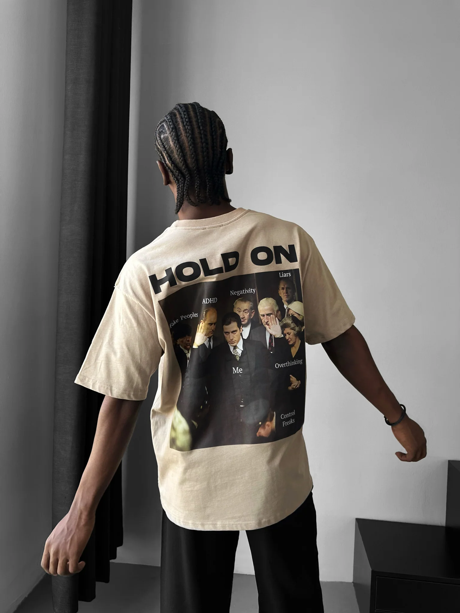 Oversize "Hold On" T-Shirt - Beige - Image 4