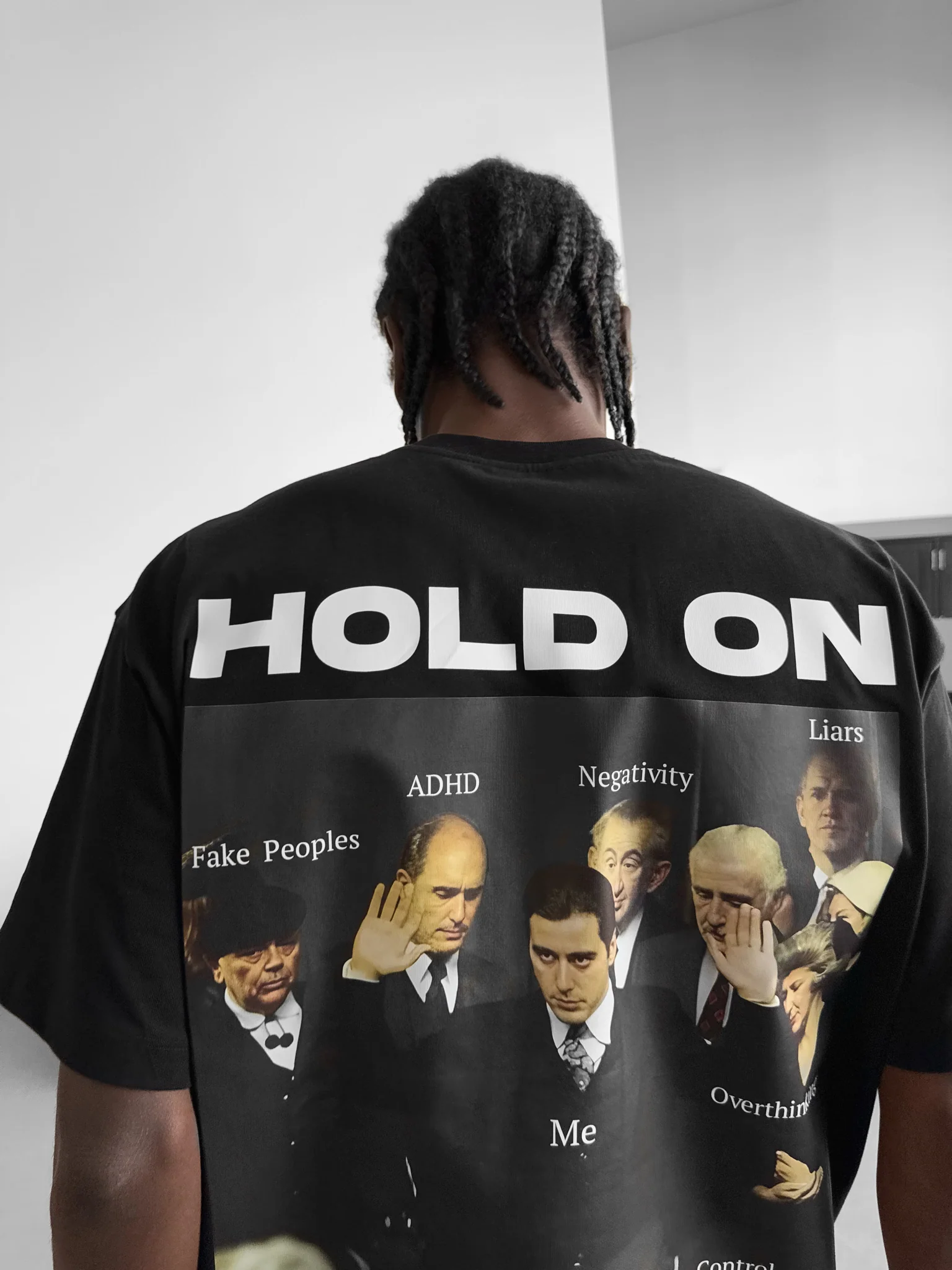 Oversize "Hold On" T-Shirt - Black - Image 4