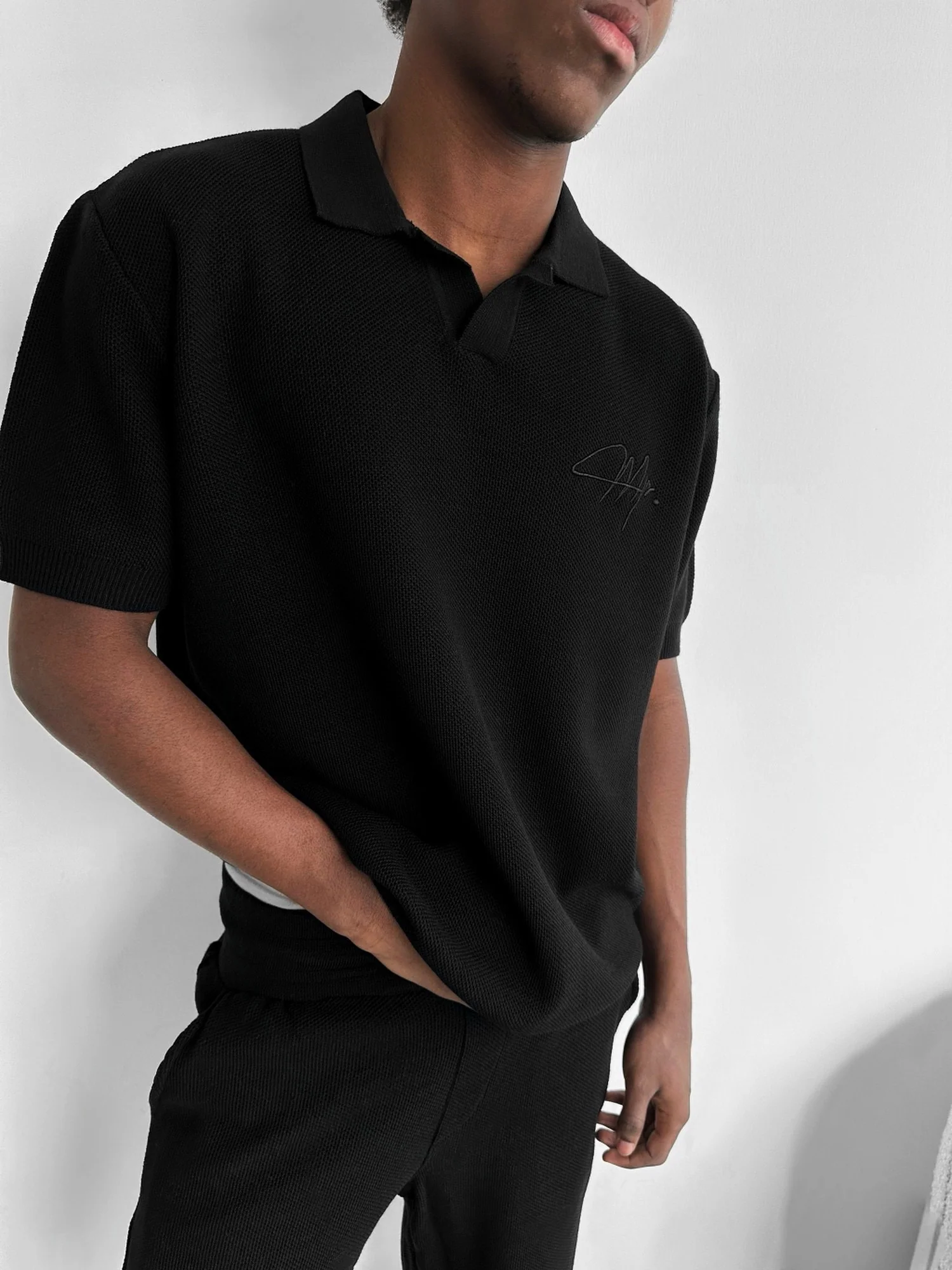 Oversize Initial Knit Polo T-Shirt - Black - Image 2