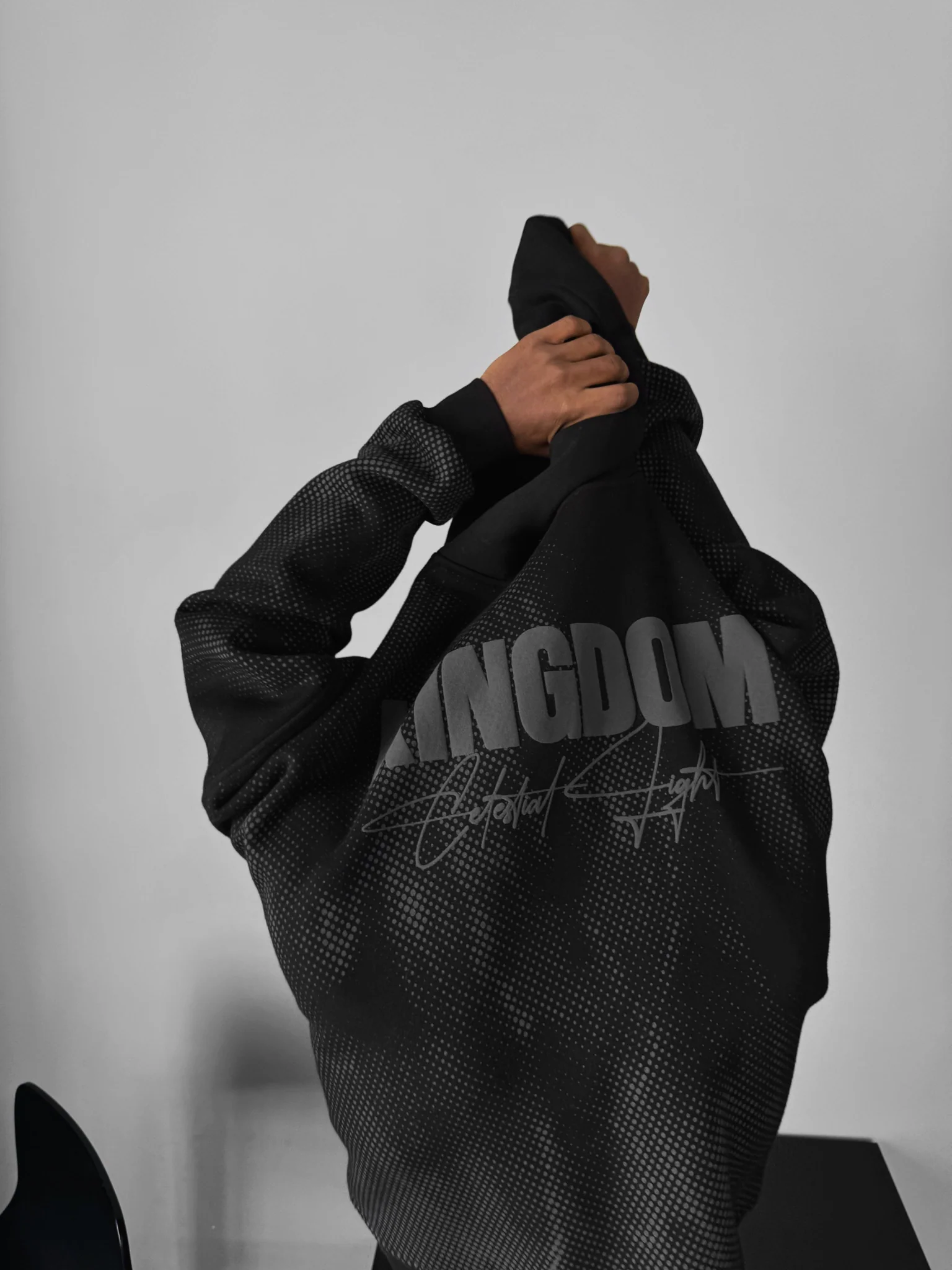 Oversize Kingdom Hoodie - Black and Anthracite - Image 7