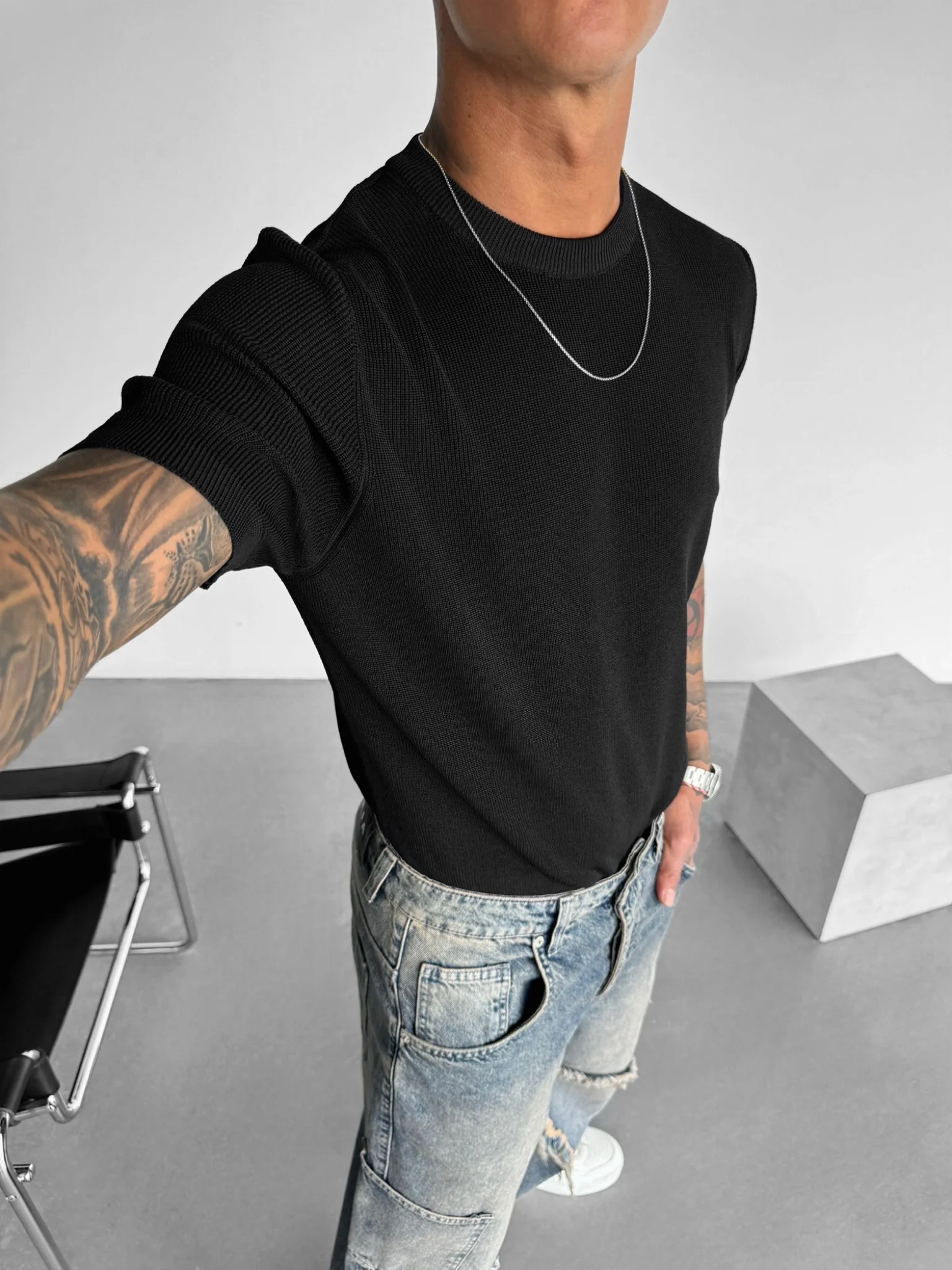 Oversize Knit T-Shirt - Black - Image 4