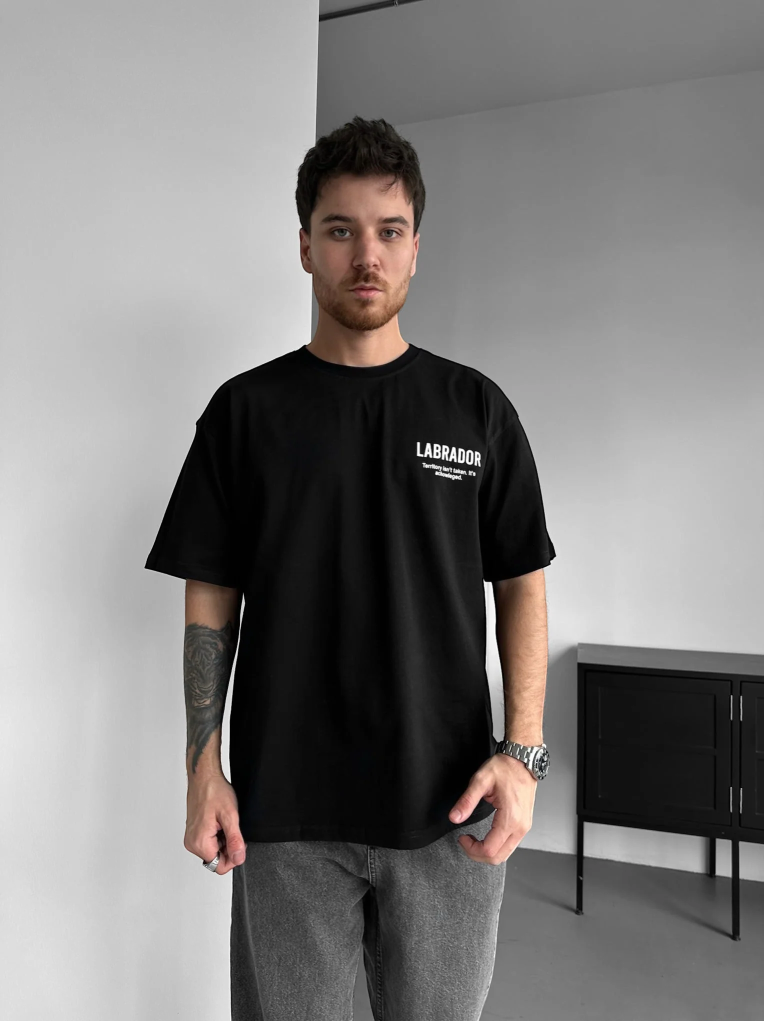 Oversize Labrador T-shirt - Black - Image 2