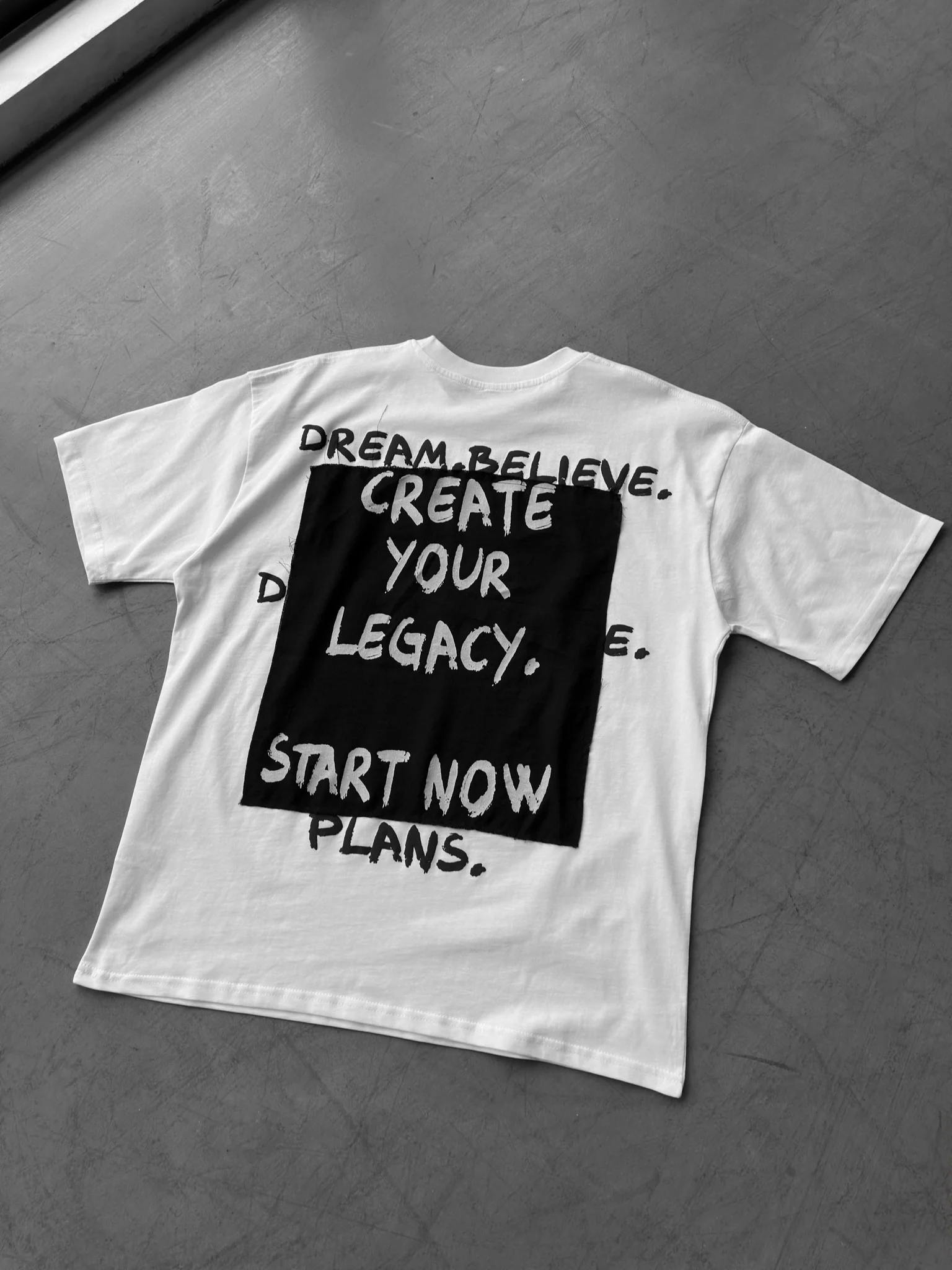 Oversize Legacy T-shirt - Ecru - Image 2