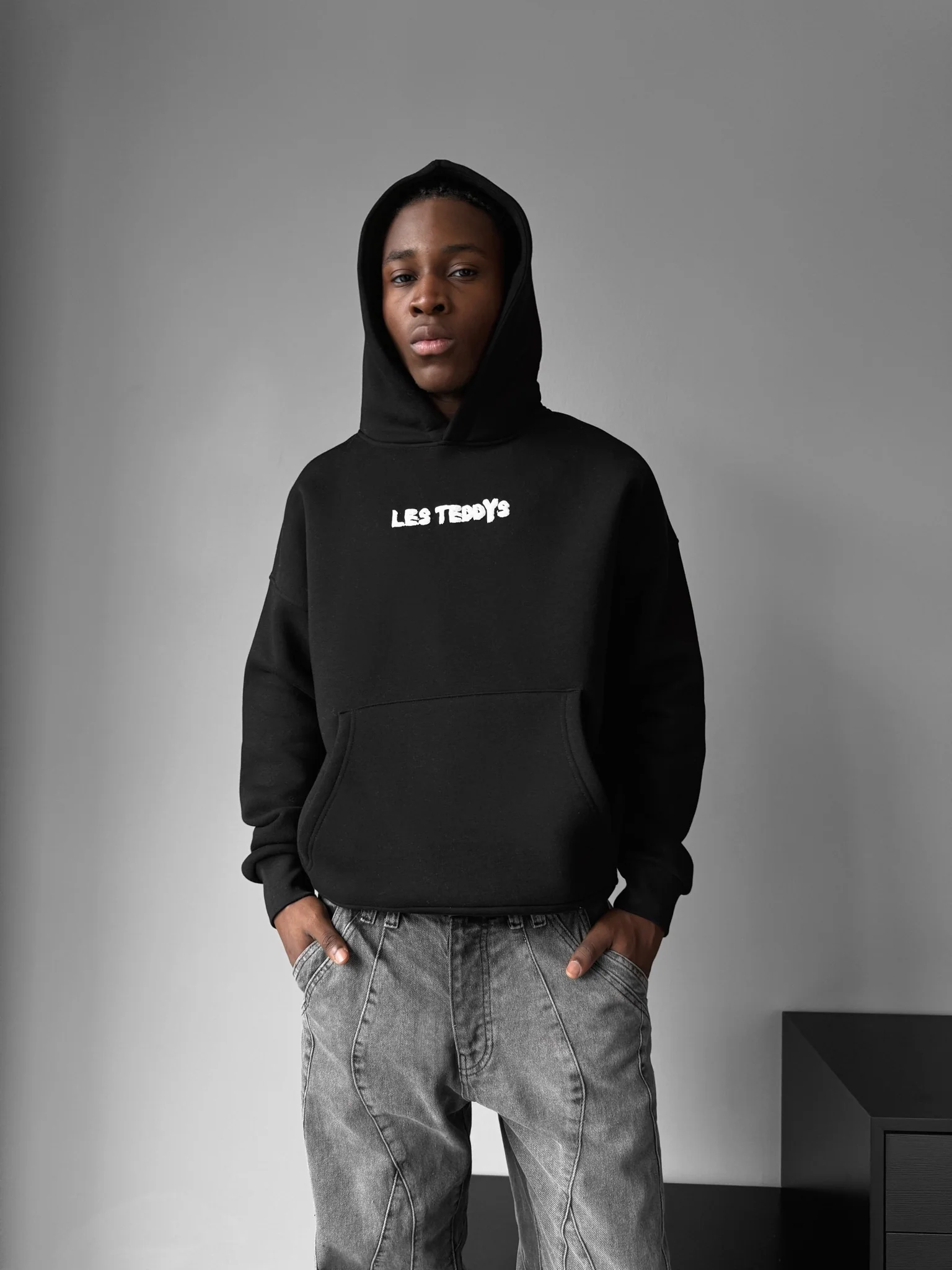 Oversize 'Les Teddys' Hoodie - Black - Image 2