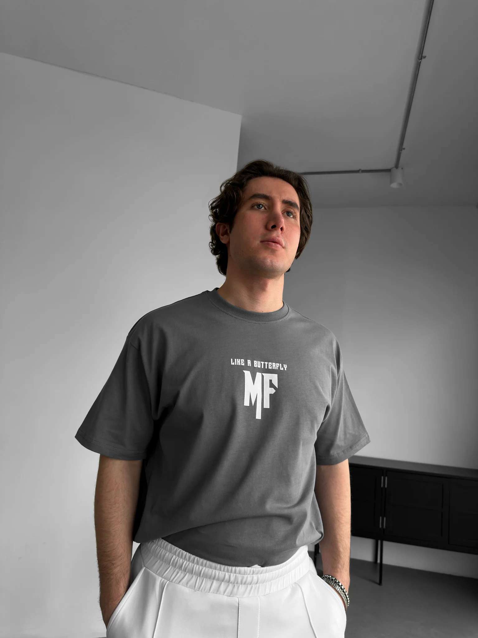Oversize 'Like a Butterfly' T-Shirt - Stormy Weather - Image 4
