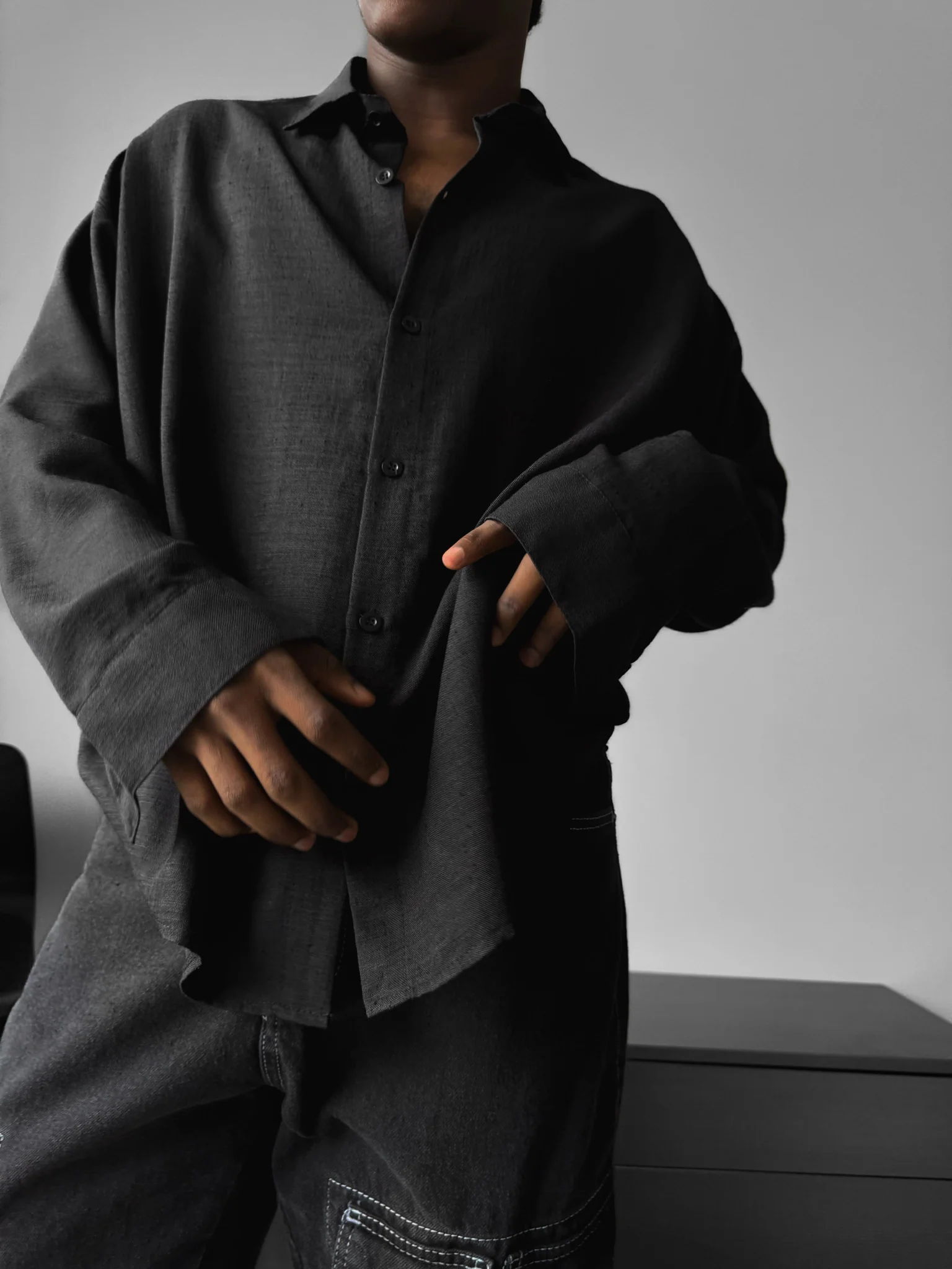 Oversize Linen Look Shirt - Black - Image 5