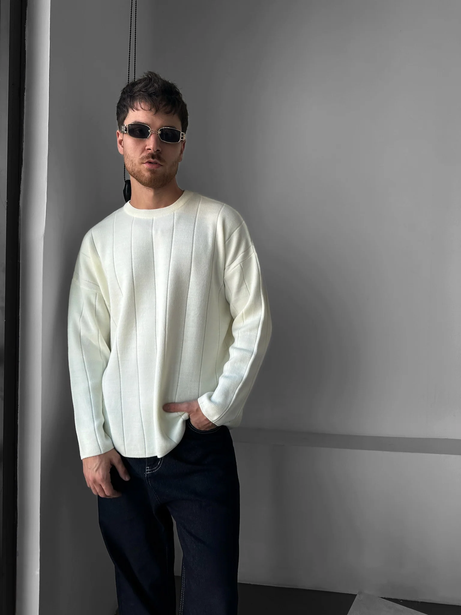 Oversize Lines Knit Sweatshirt - Ecru - Image 4