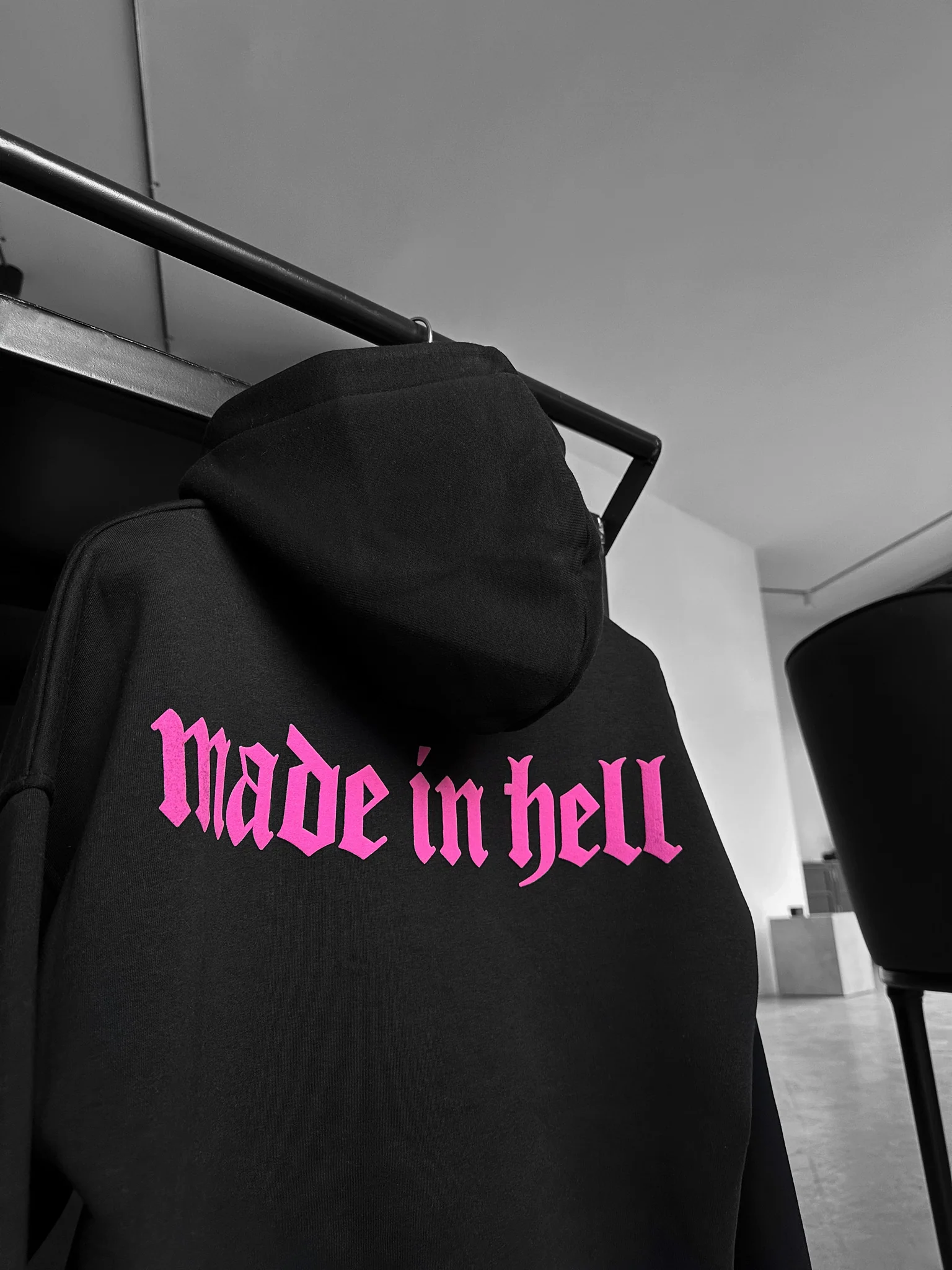 Oversize Made in Hell Hoodie - Black and Lila - Image 5