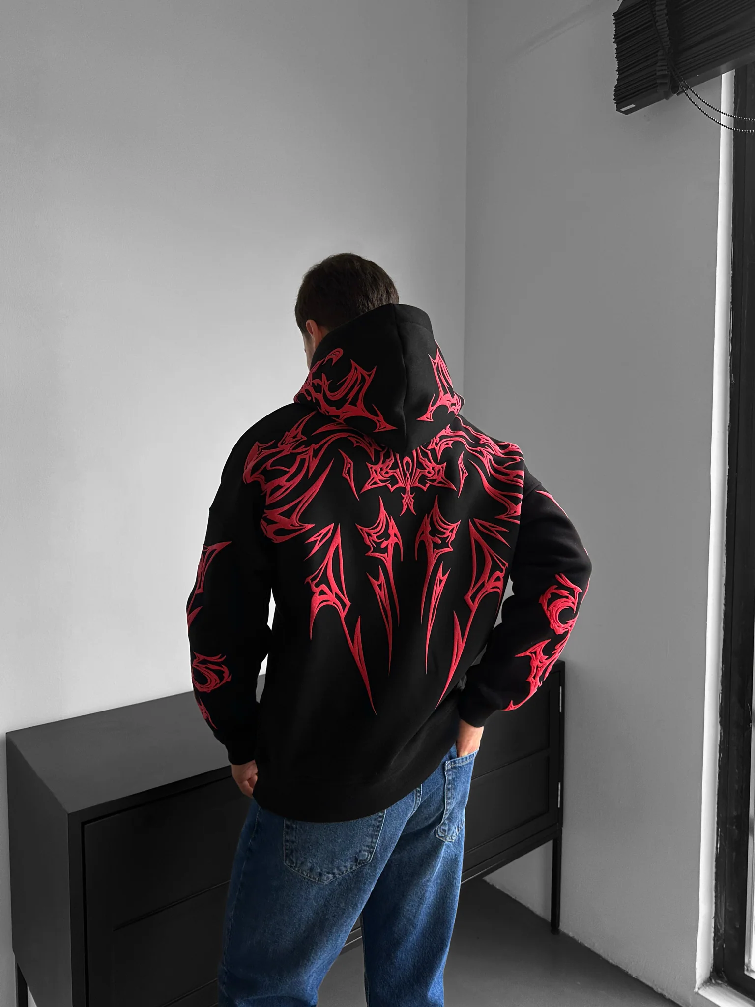 Oversize Mafia Tribal Hoodie - Black and Red - Image 4