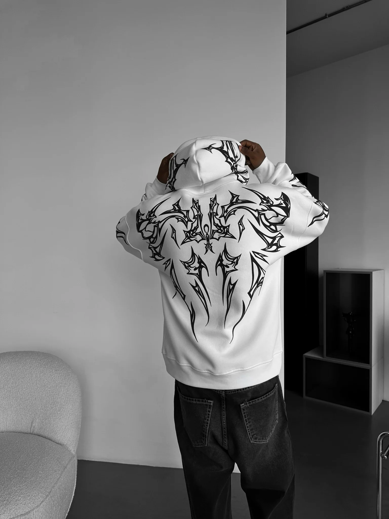 Oversize Mafia Tribal Hoodie - White - Image 4