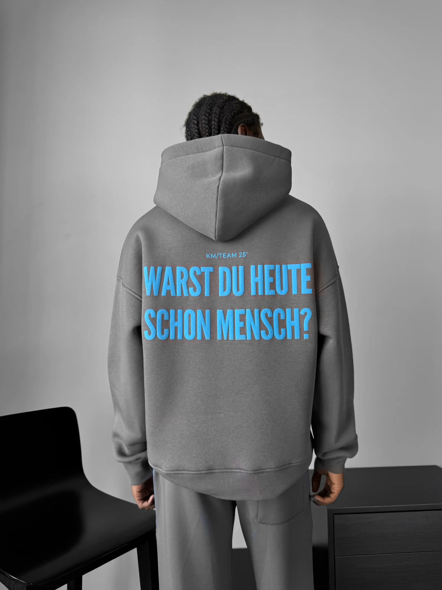 Oversize Mensch Hoodie - Anthracite - Image 6
