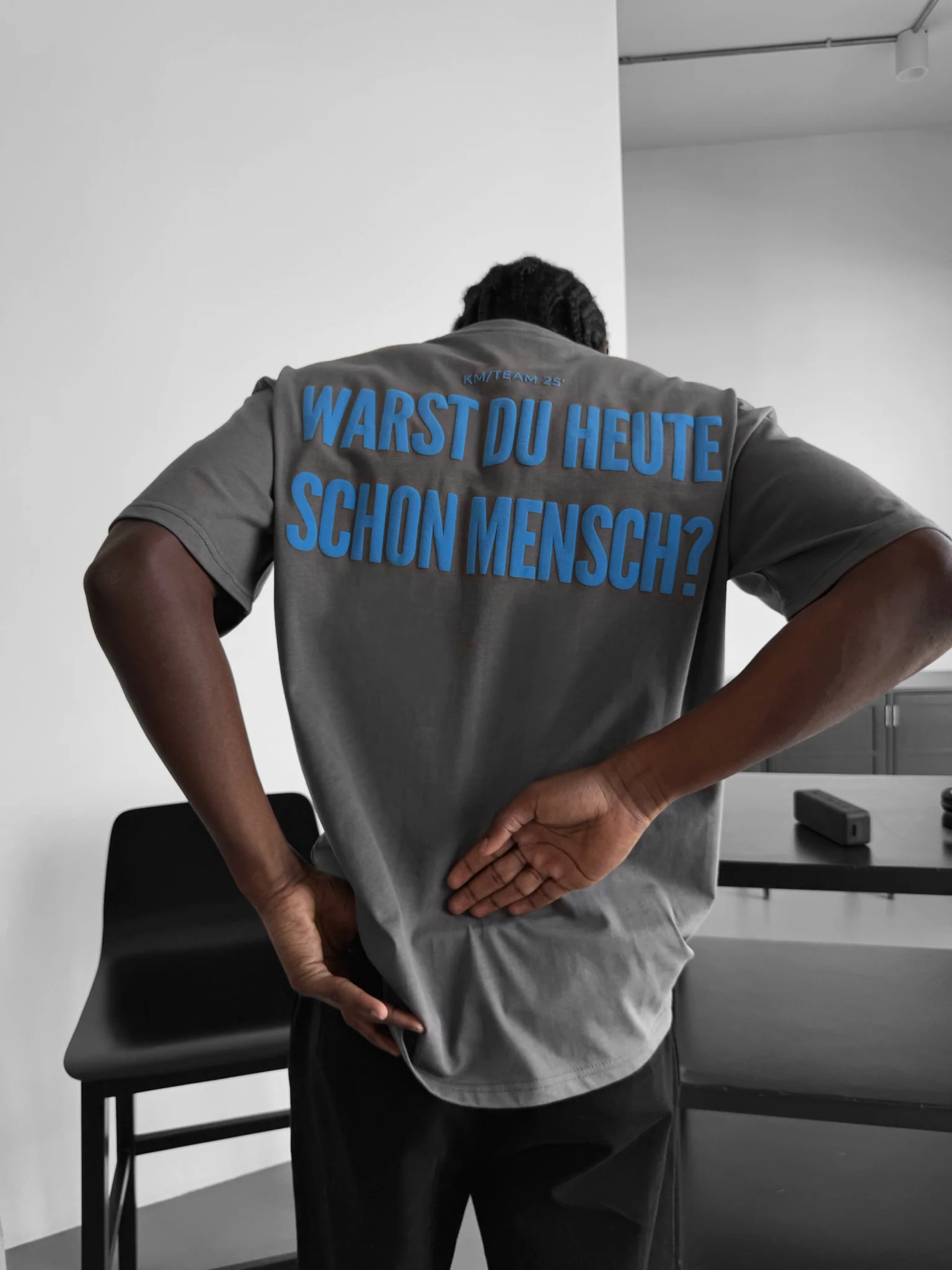 Oversize 'Mensch' T-Shirt - Anthracite - Image 3