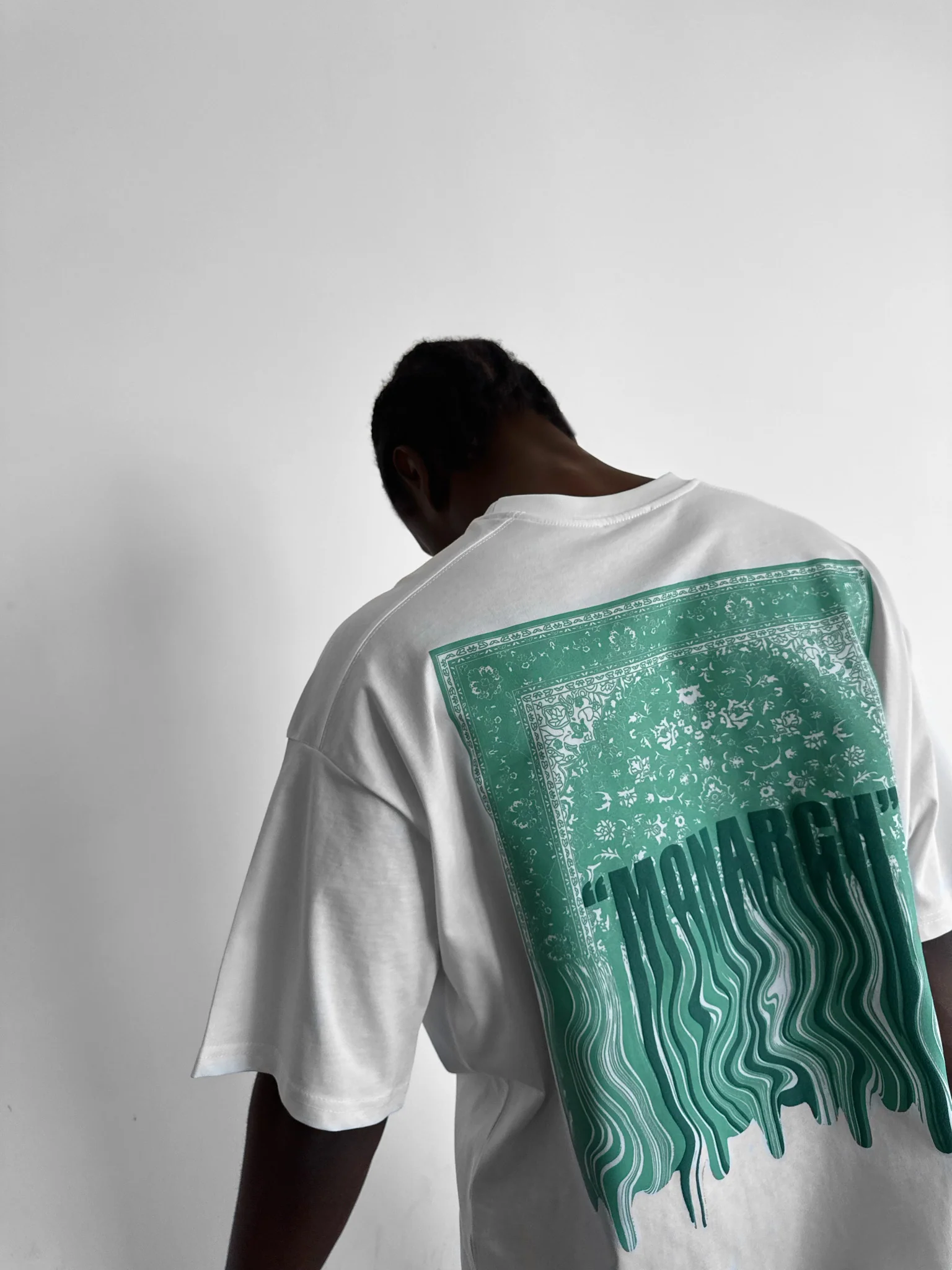 Oversize "Monarch" T-Shirt - Ecru and Green - Image 4