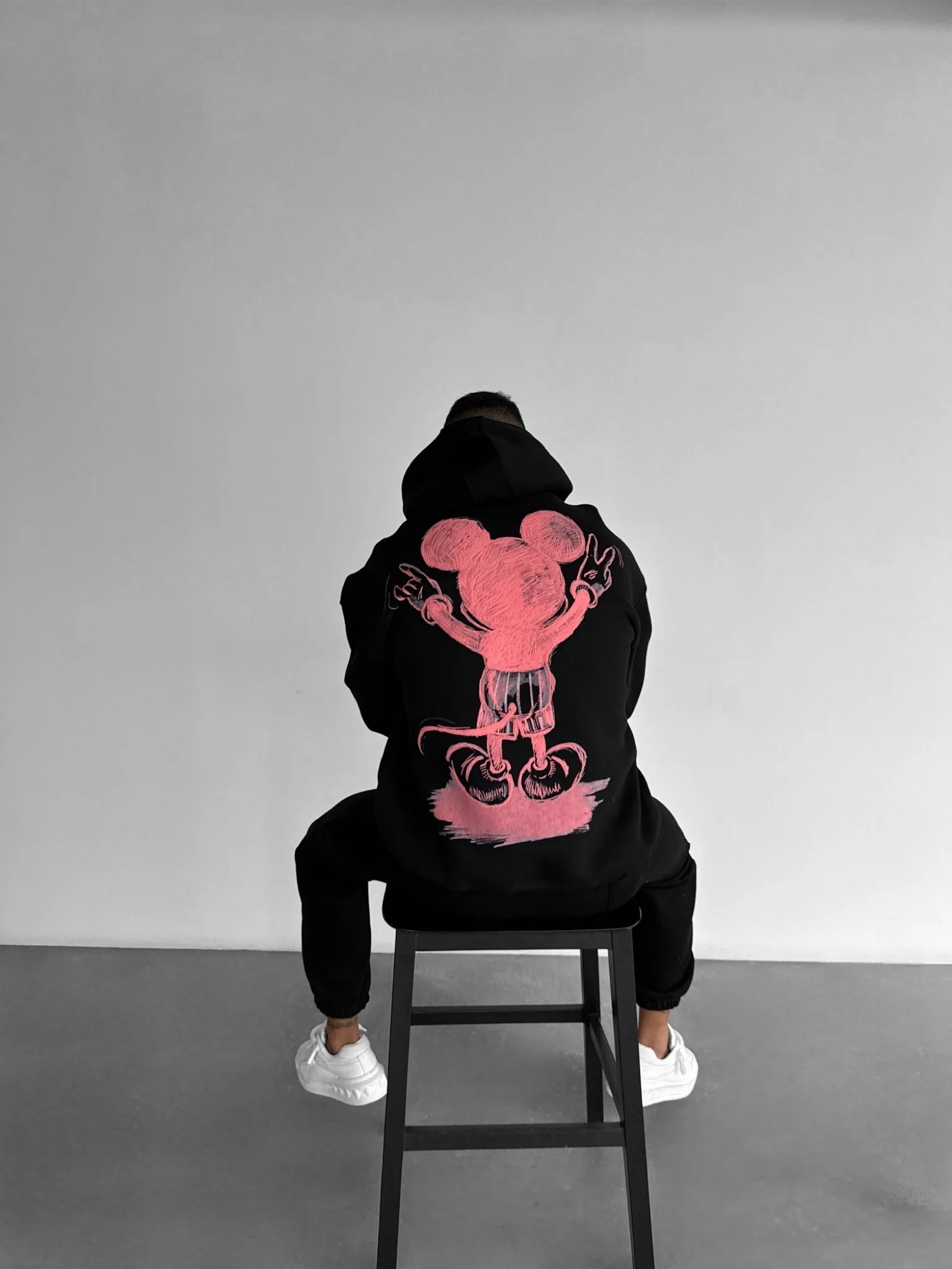 Oversize Mouse Hoodie - Black and Pink - Image 5
