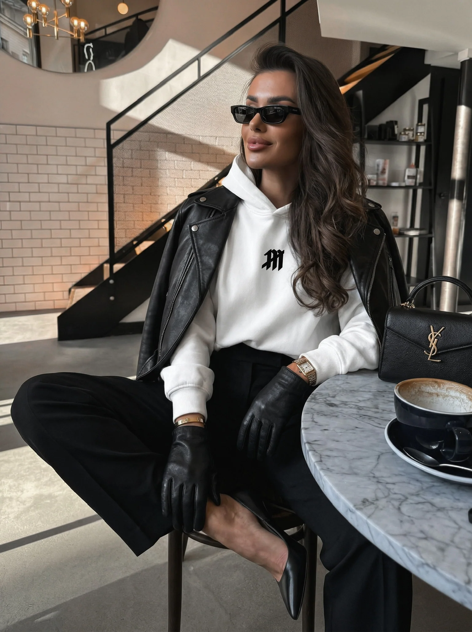 Oversize Mouse Hoodie - White - Image 2