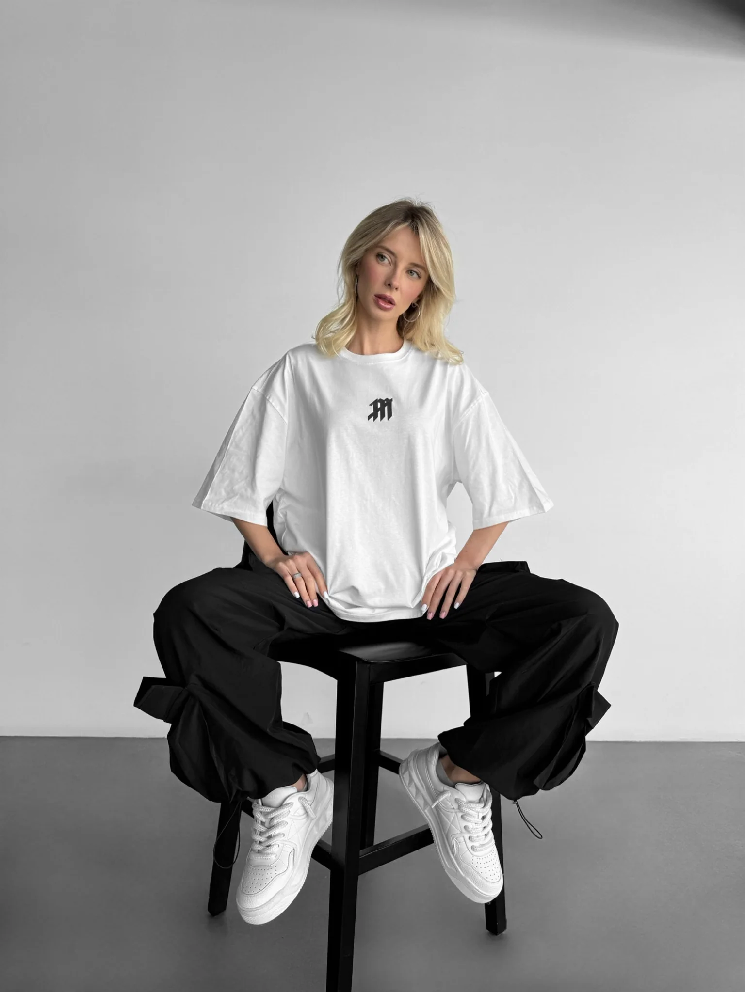 Oversize Mouse T-shirt - White and Black - Image 6