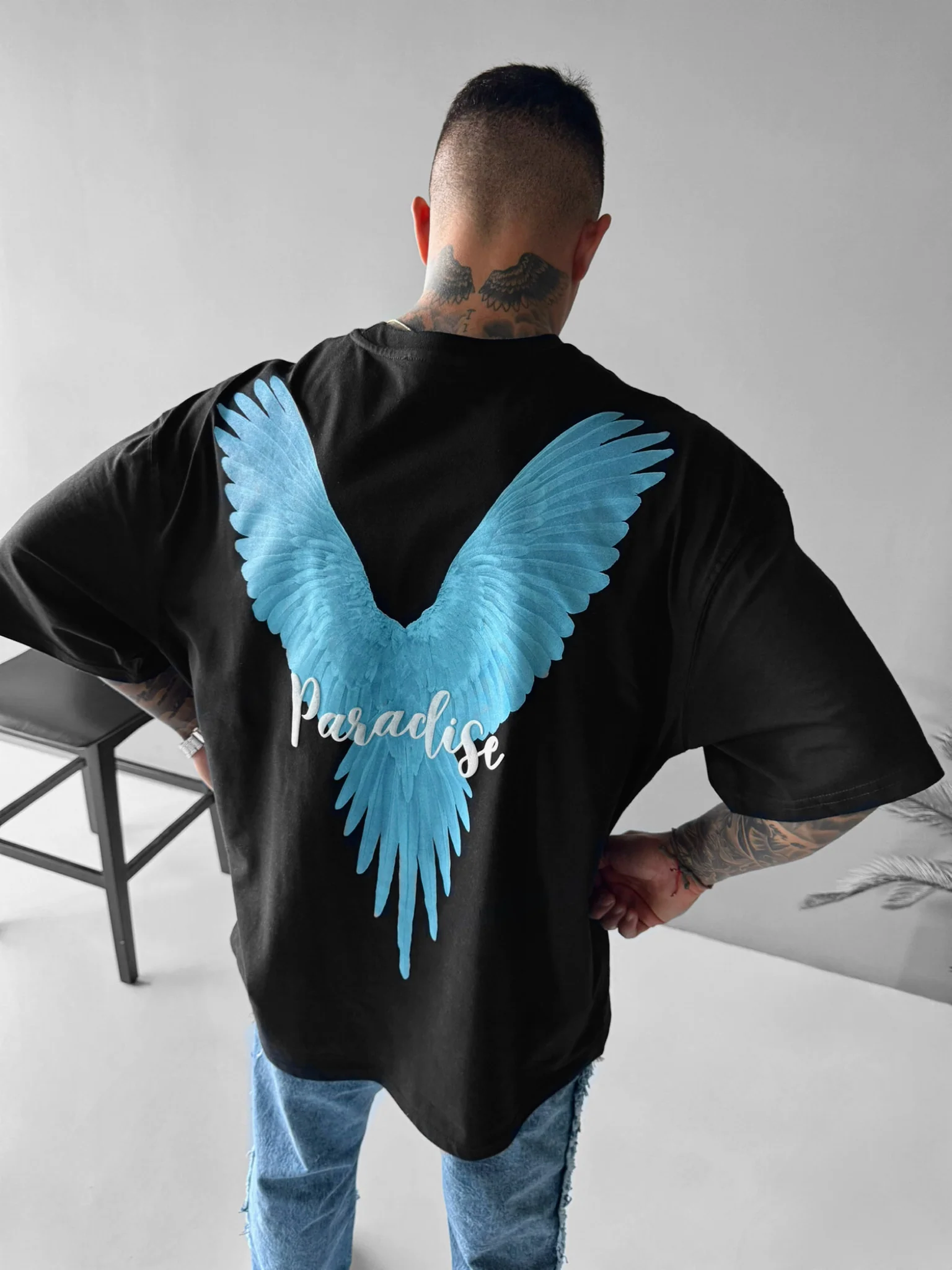 Oversize Parrot Paradise T-shirt - Black and Blue - Image 2