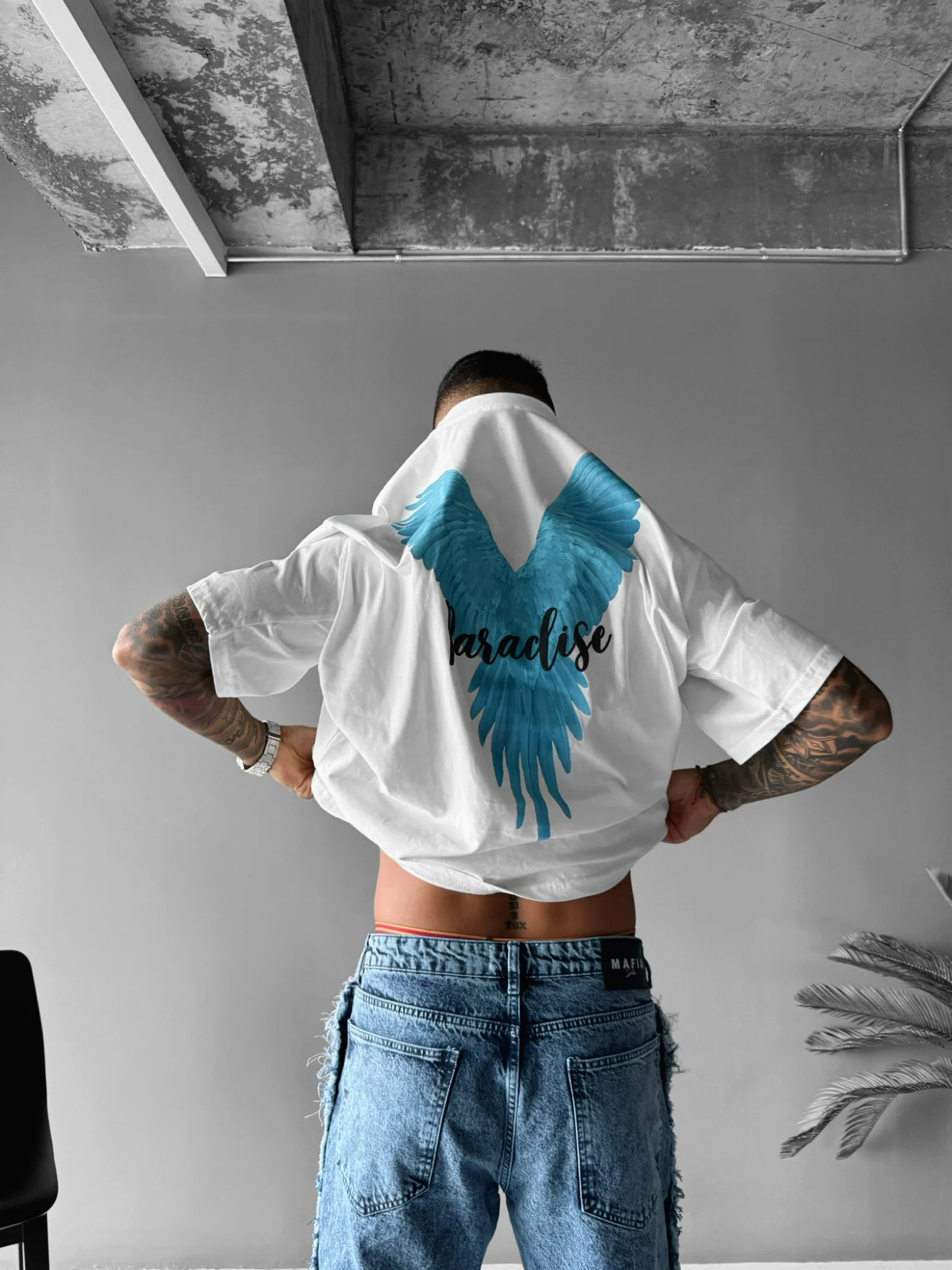 Oversize Parrot Paradise T-shirt - White and Blue - Image 2