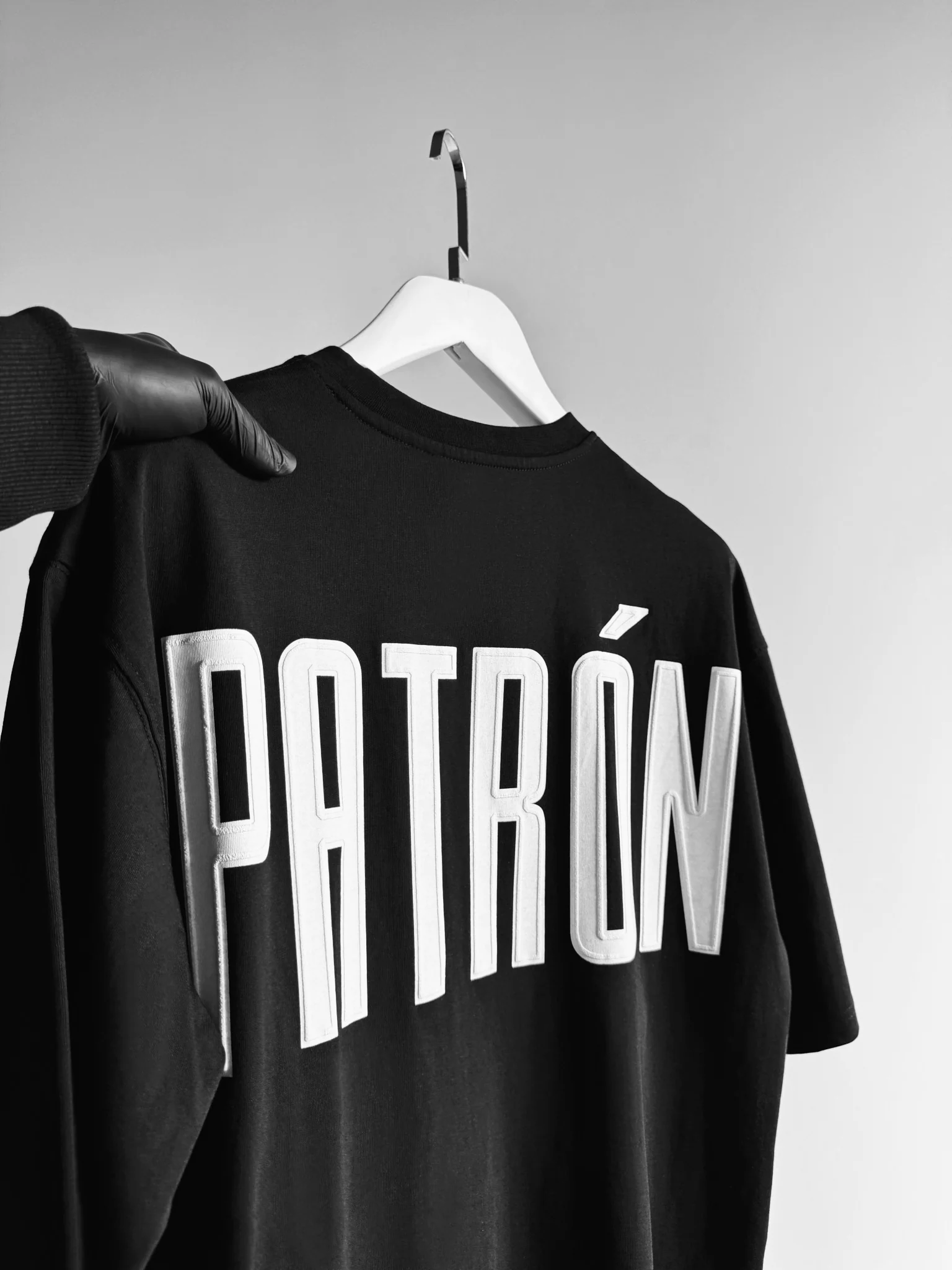 Oversize Patron T-Shirt - Black - Image 3