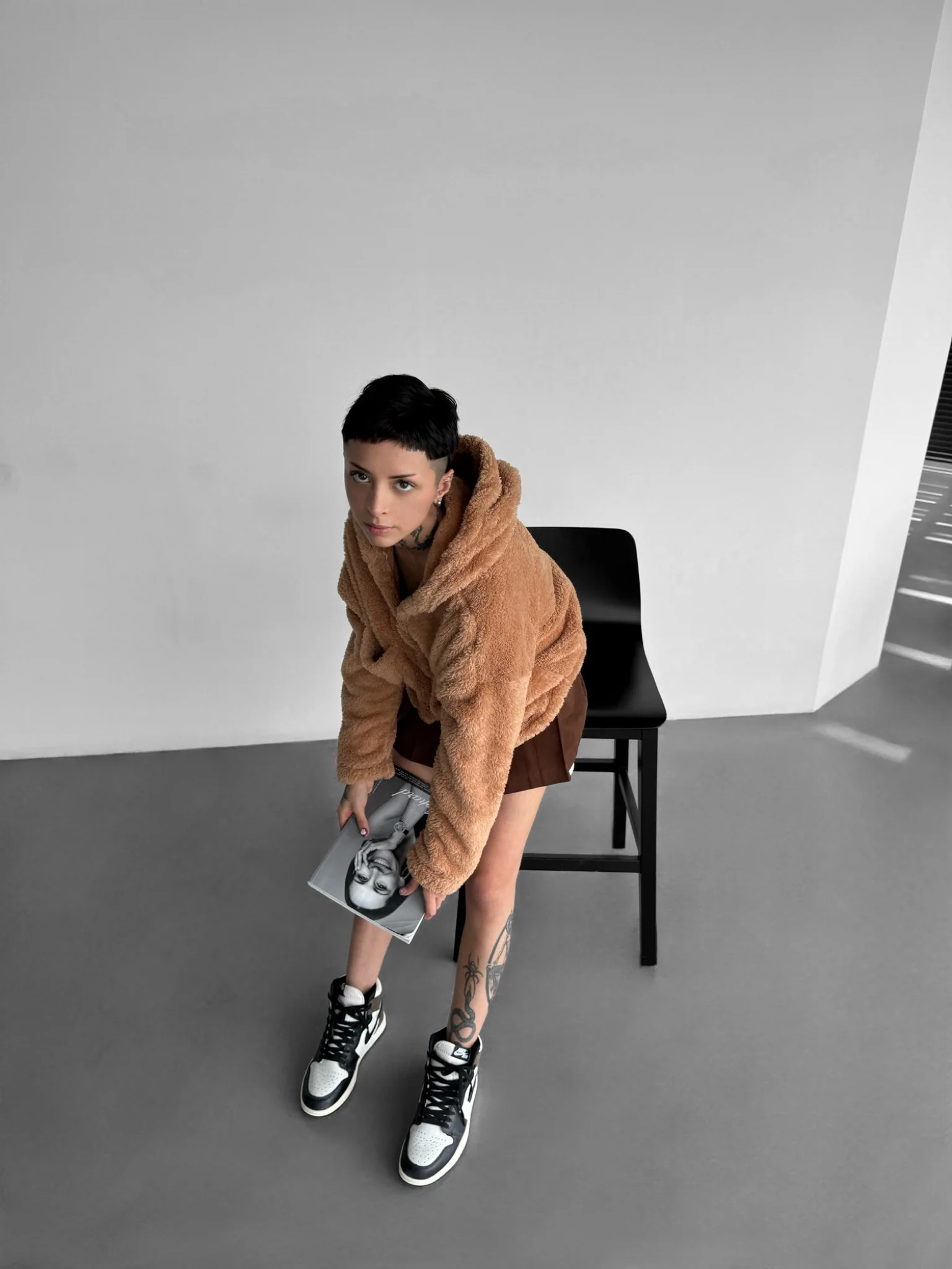 Oversize Plush Hood Shirt - Camel - Image 4