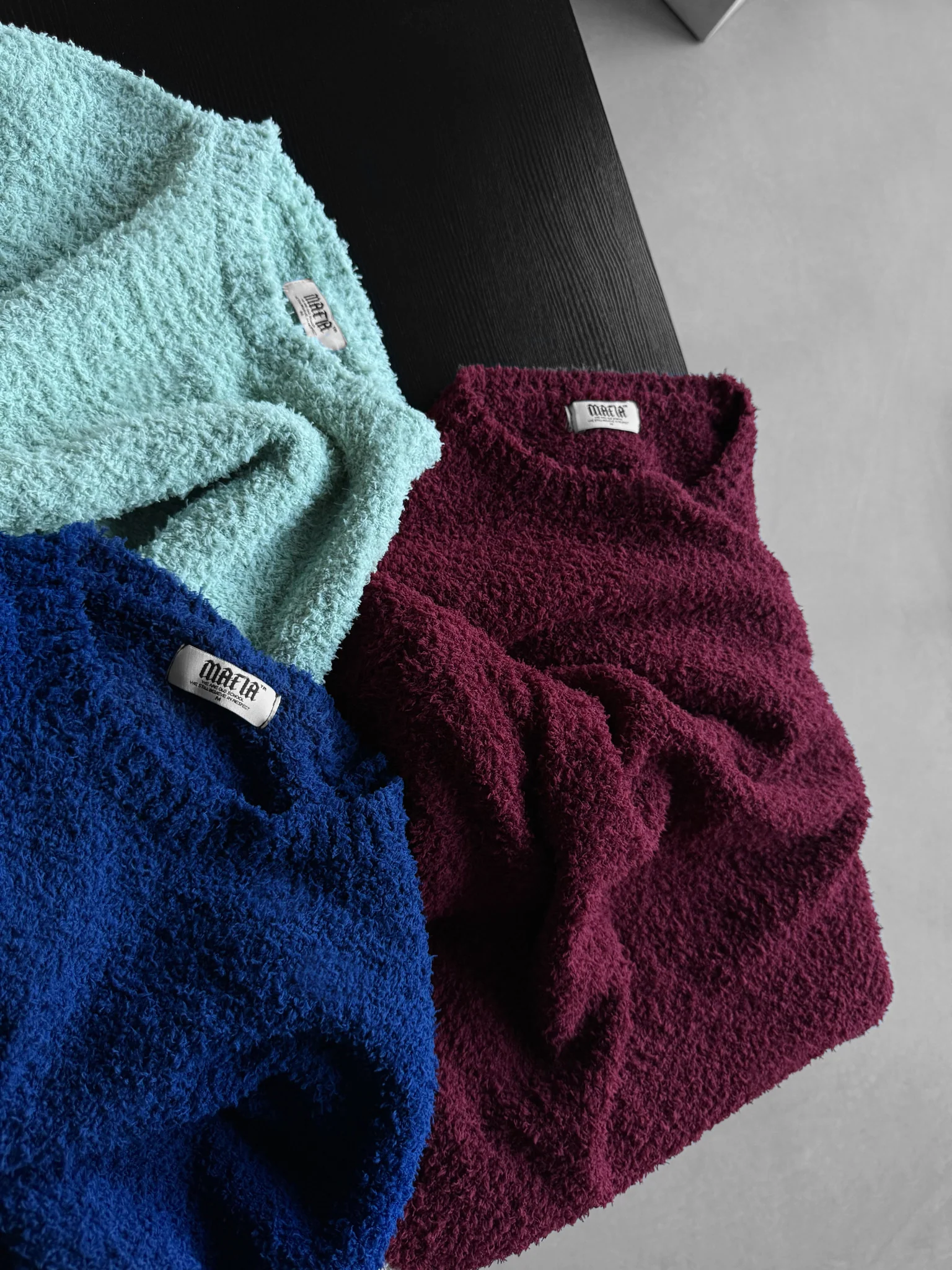 Oversize Plush Pullover - Bordeaux - Image 7